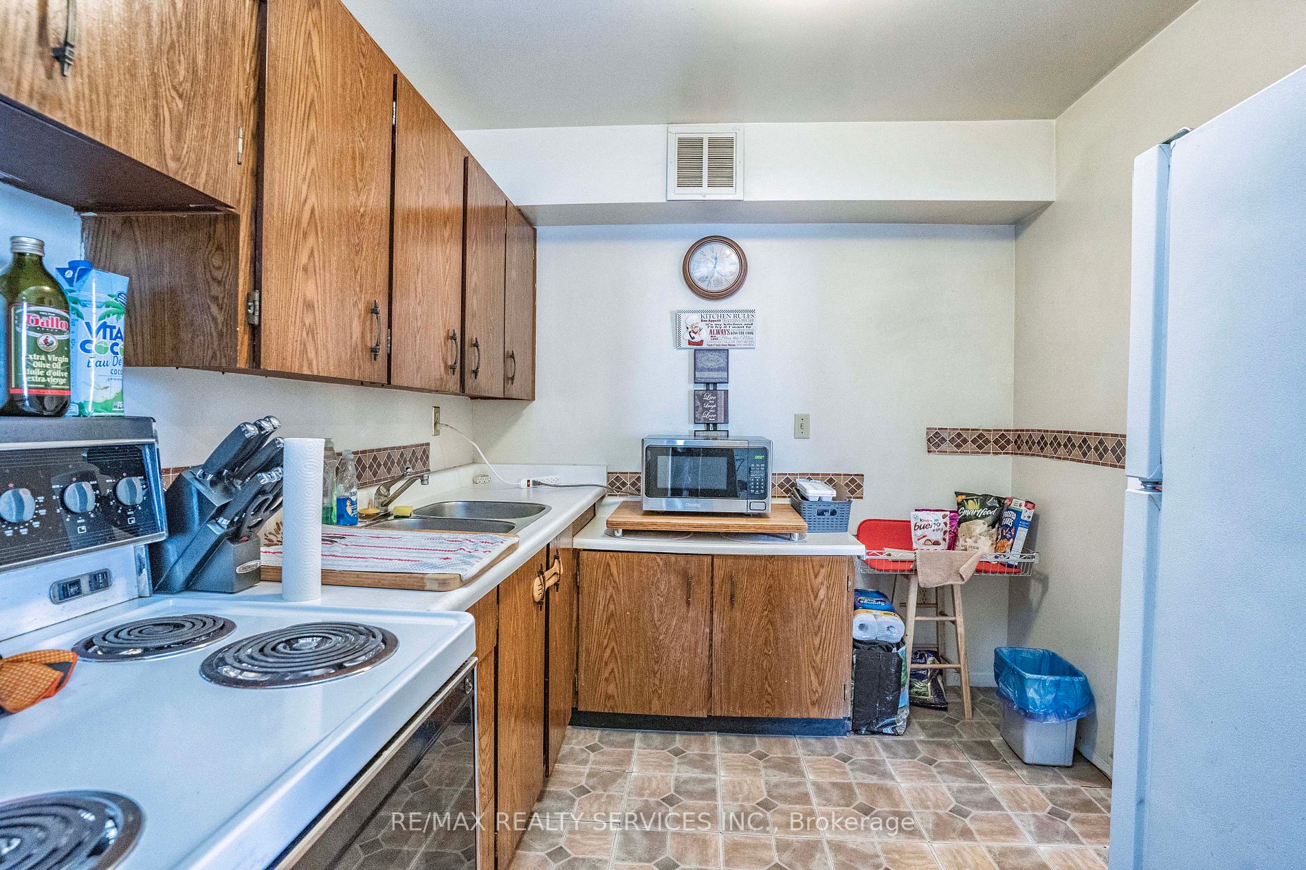 380 Dixon Rd, #2703