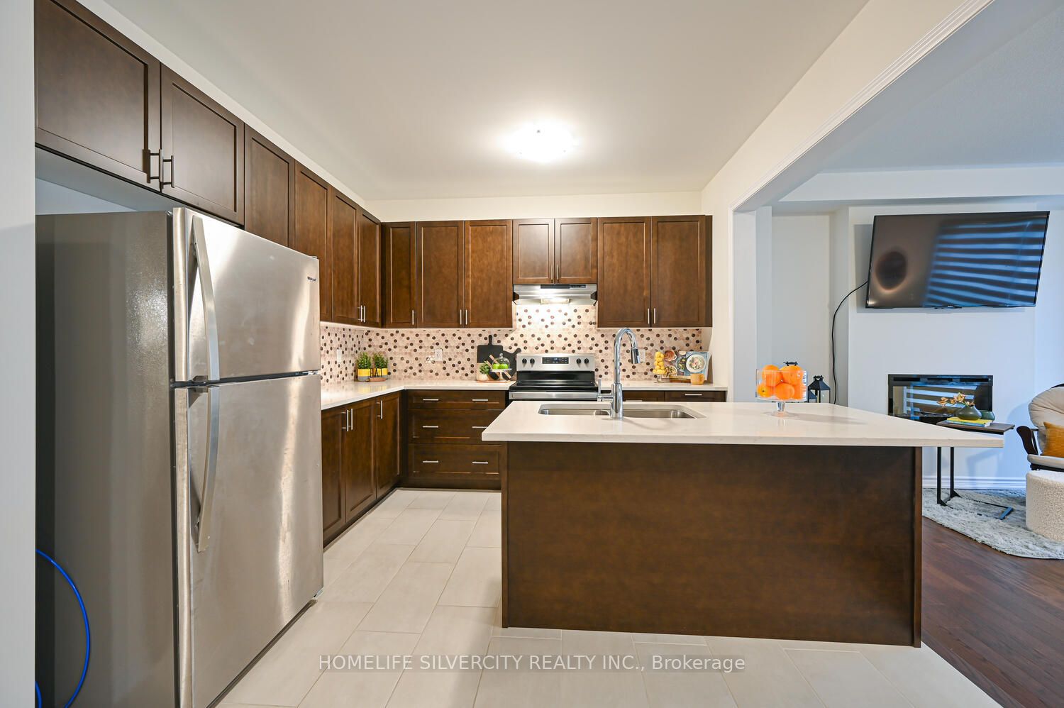 13 Del Grappa St