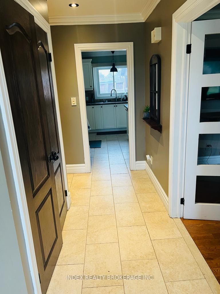 13392 Mississauga Rd