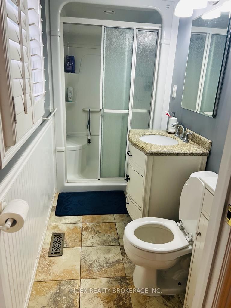 13392 Mississauga Rd