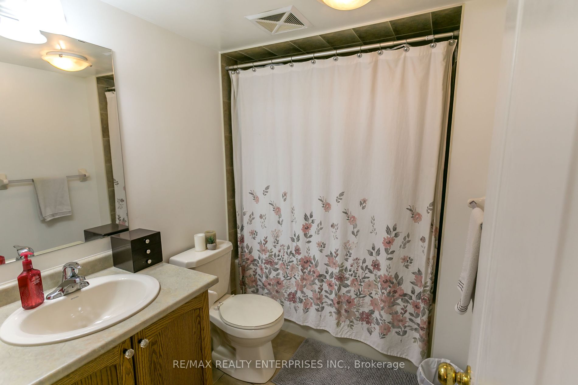 3250 Bentley Dr, #13