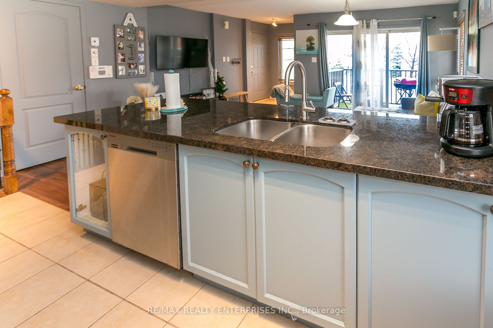 3250 Bentley Dr, #13