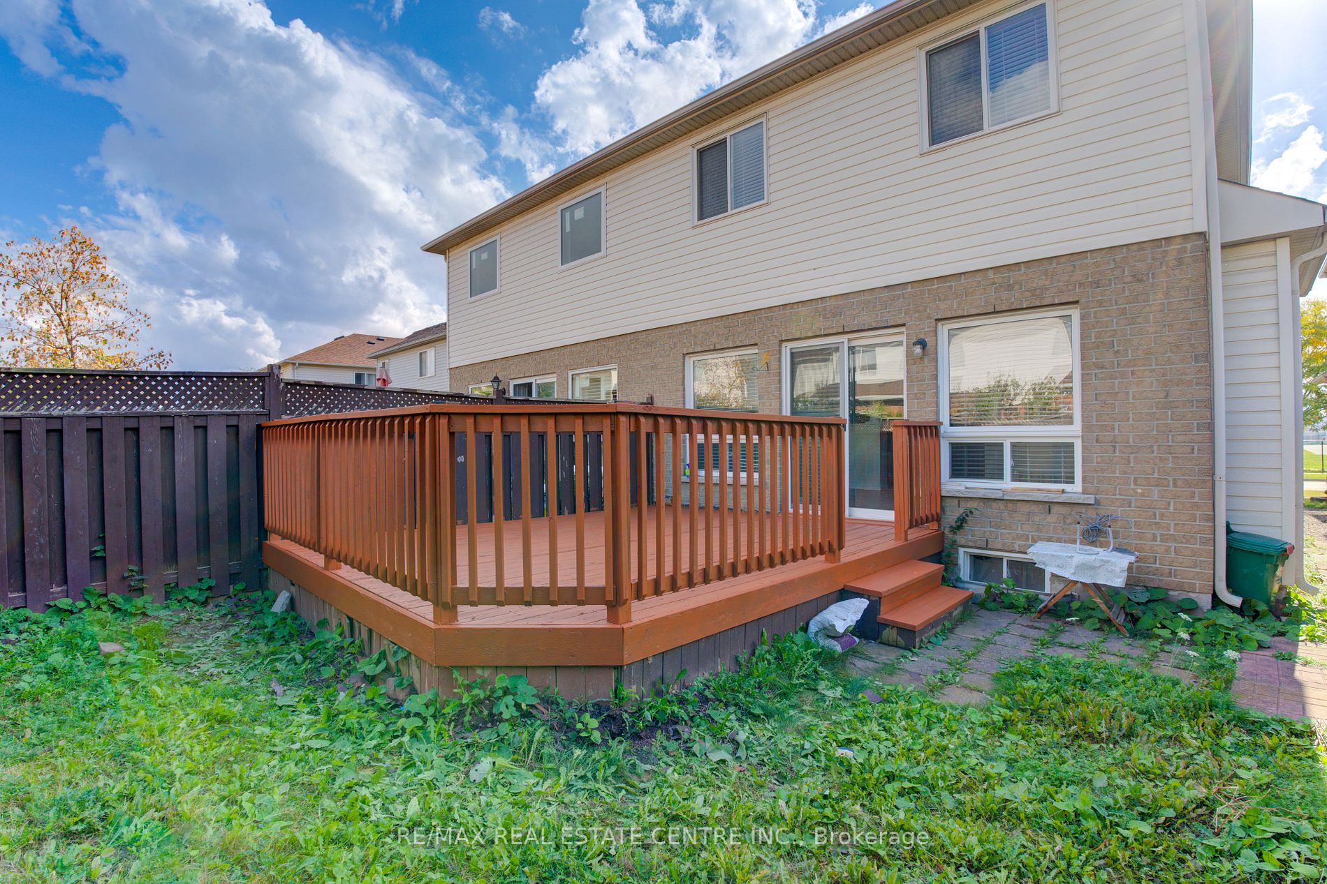 69 Harris Blvd