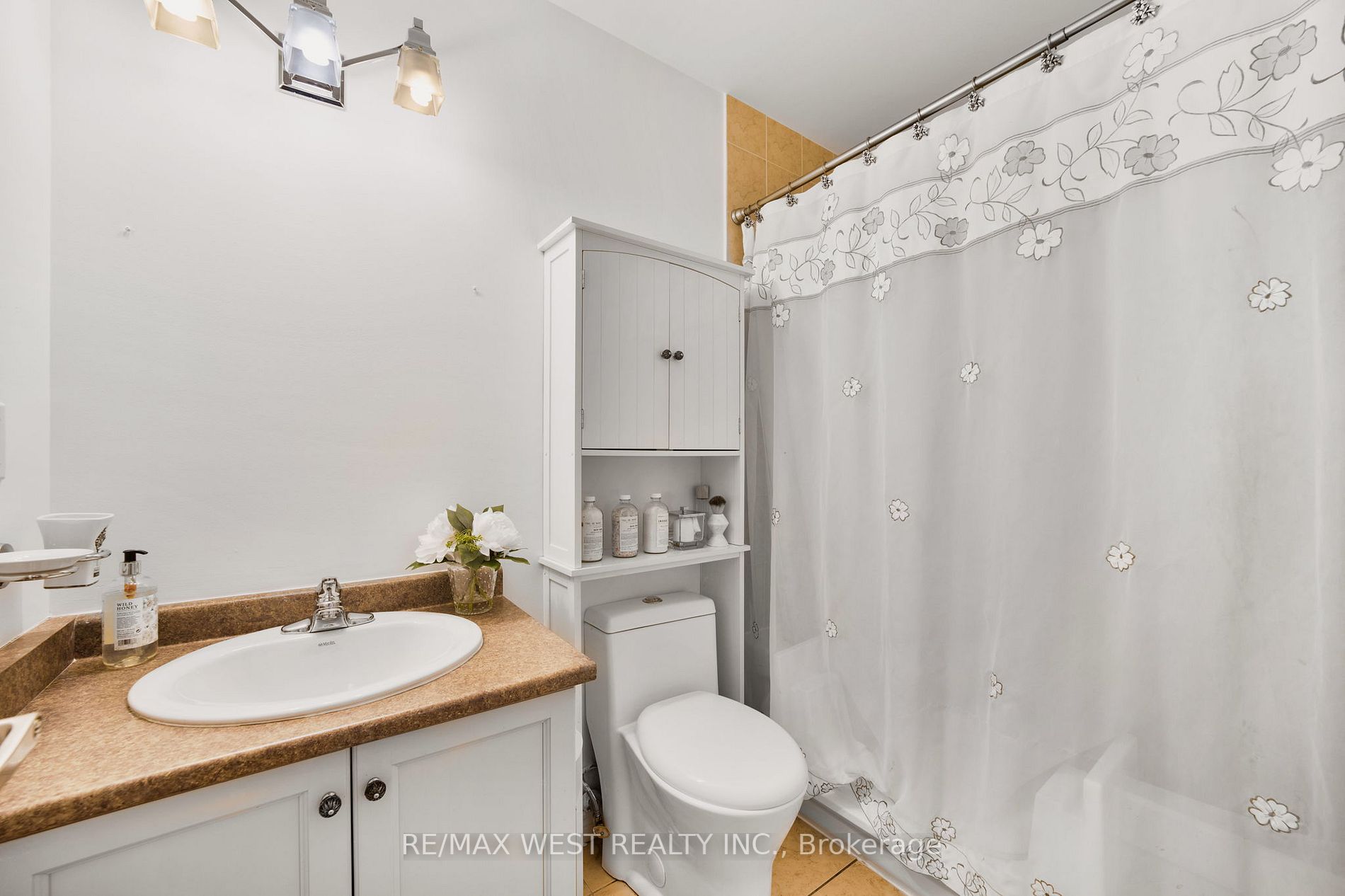 2772 Keele St, #804