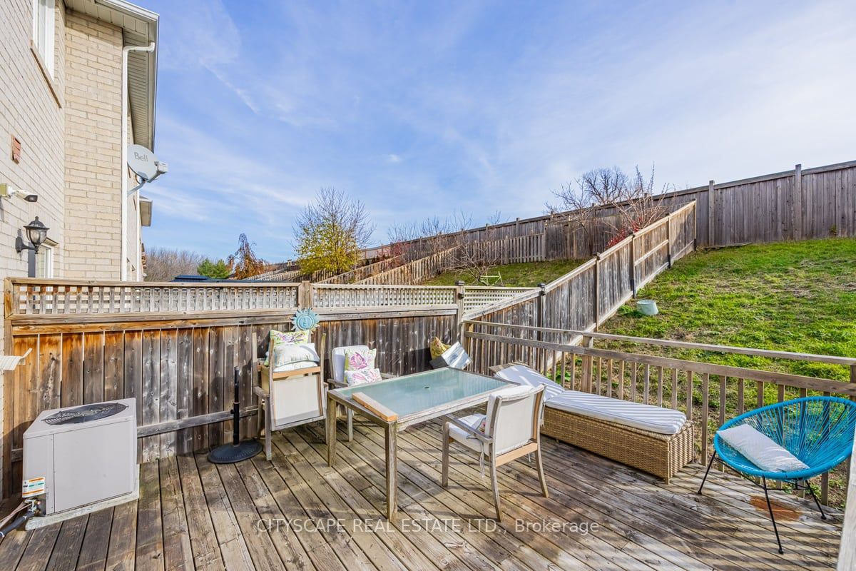 1252 Cartmer Way