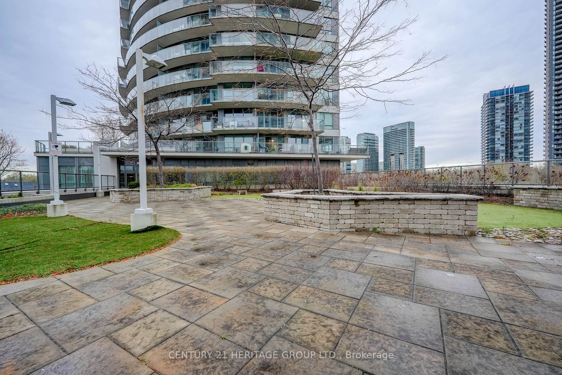 2240 Lakeshore Blvd W, #3108