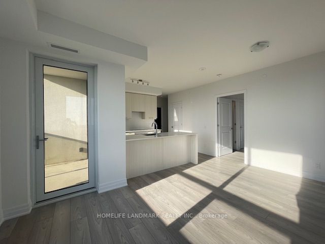 36 Elm Dr W, #1907