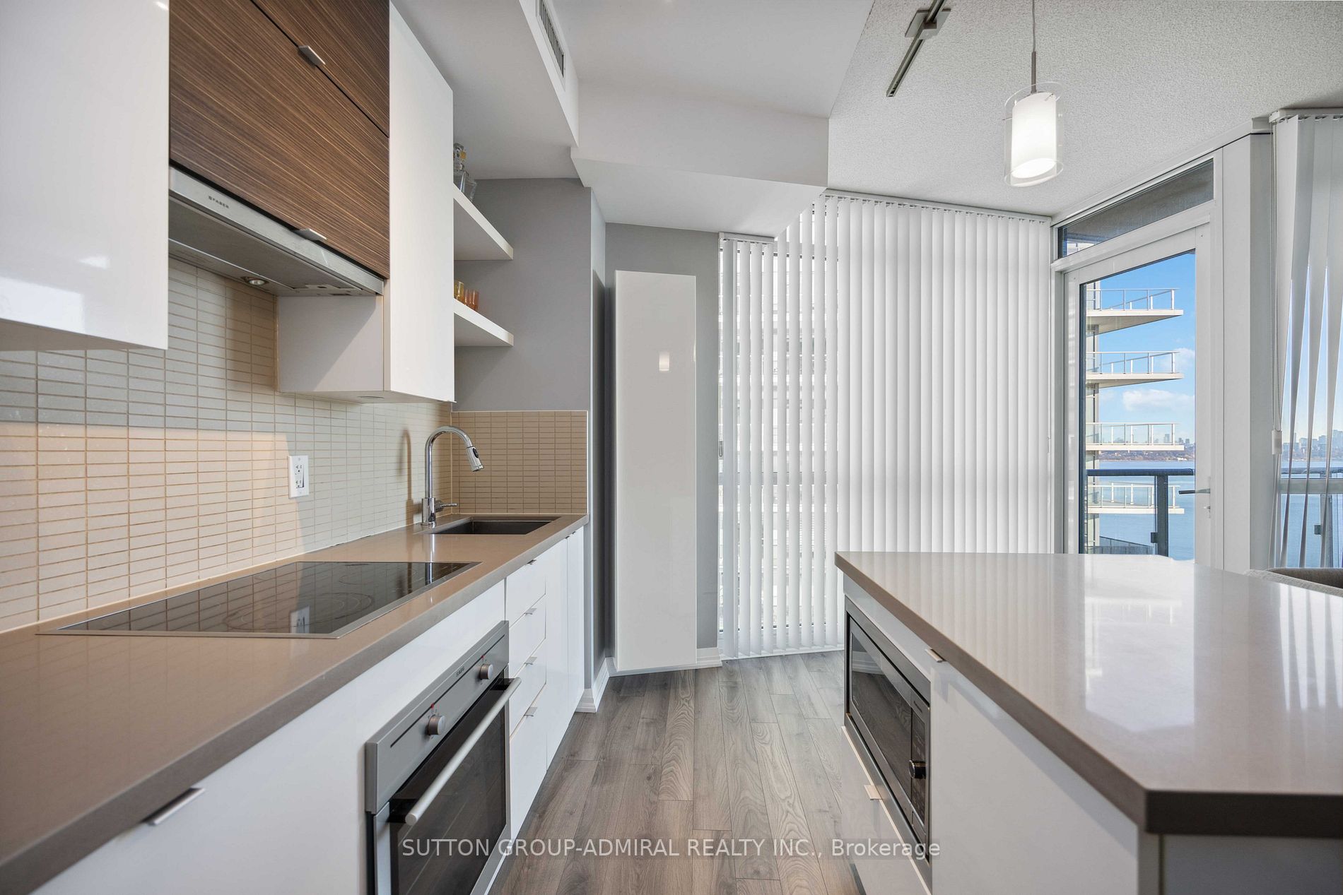 59 Annie Craig Dr, #1201