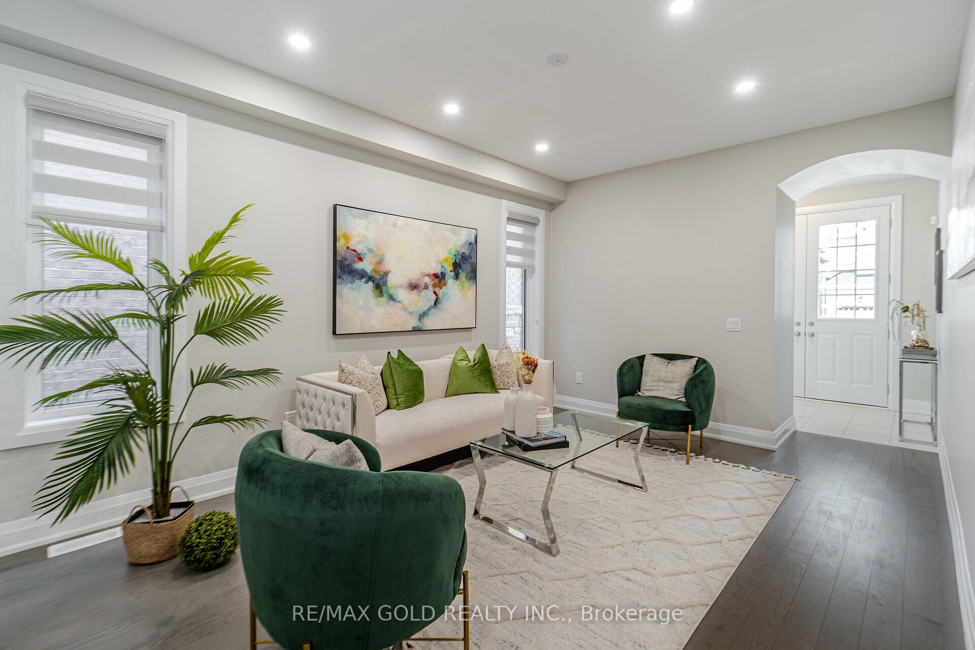 50 Donald Stewart Rd
