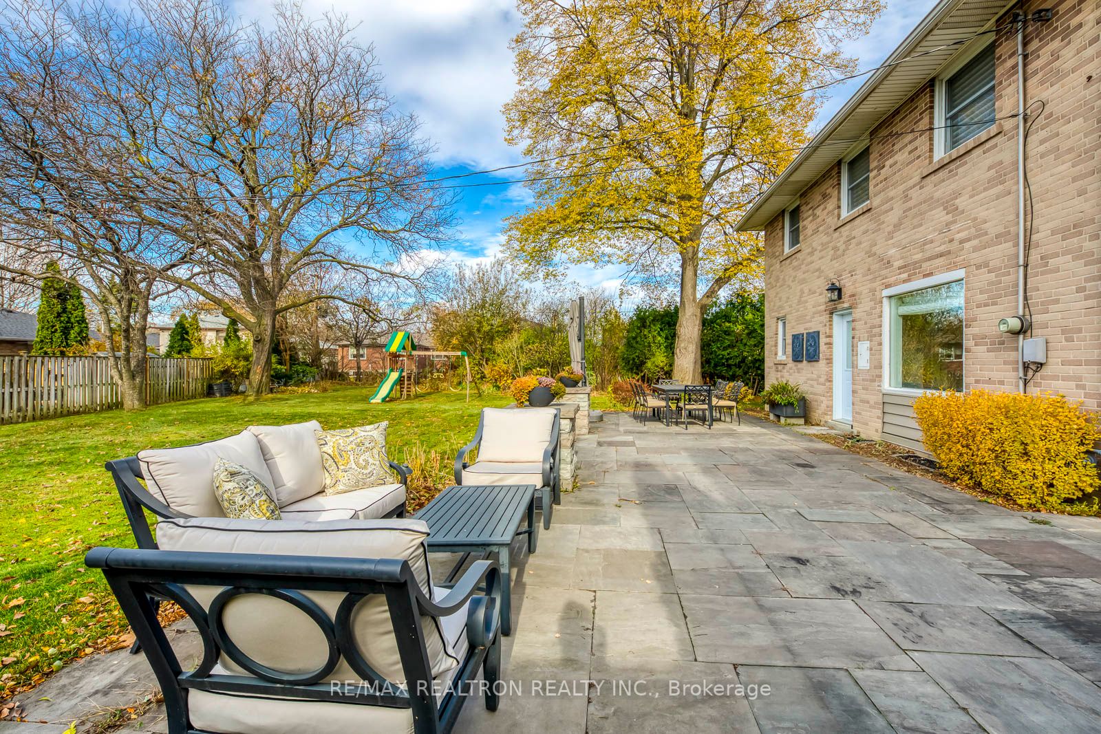 7 Kenning Pl