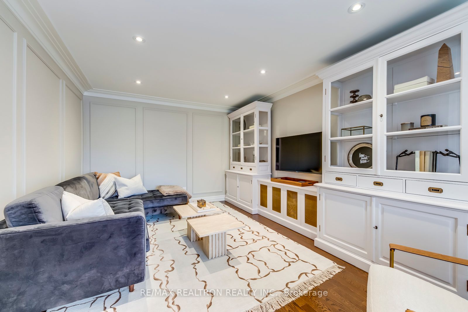 7 Kenning Pl