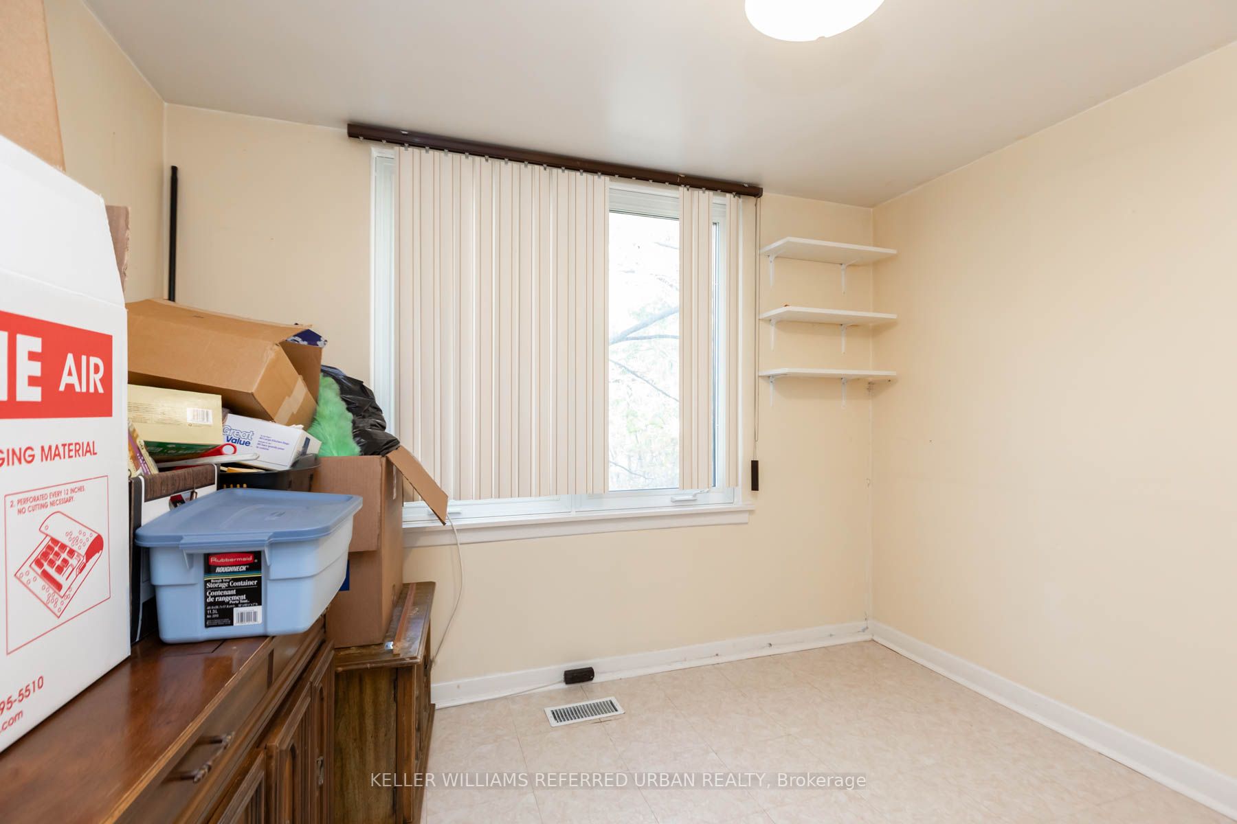20 Gracefield Ave