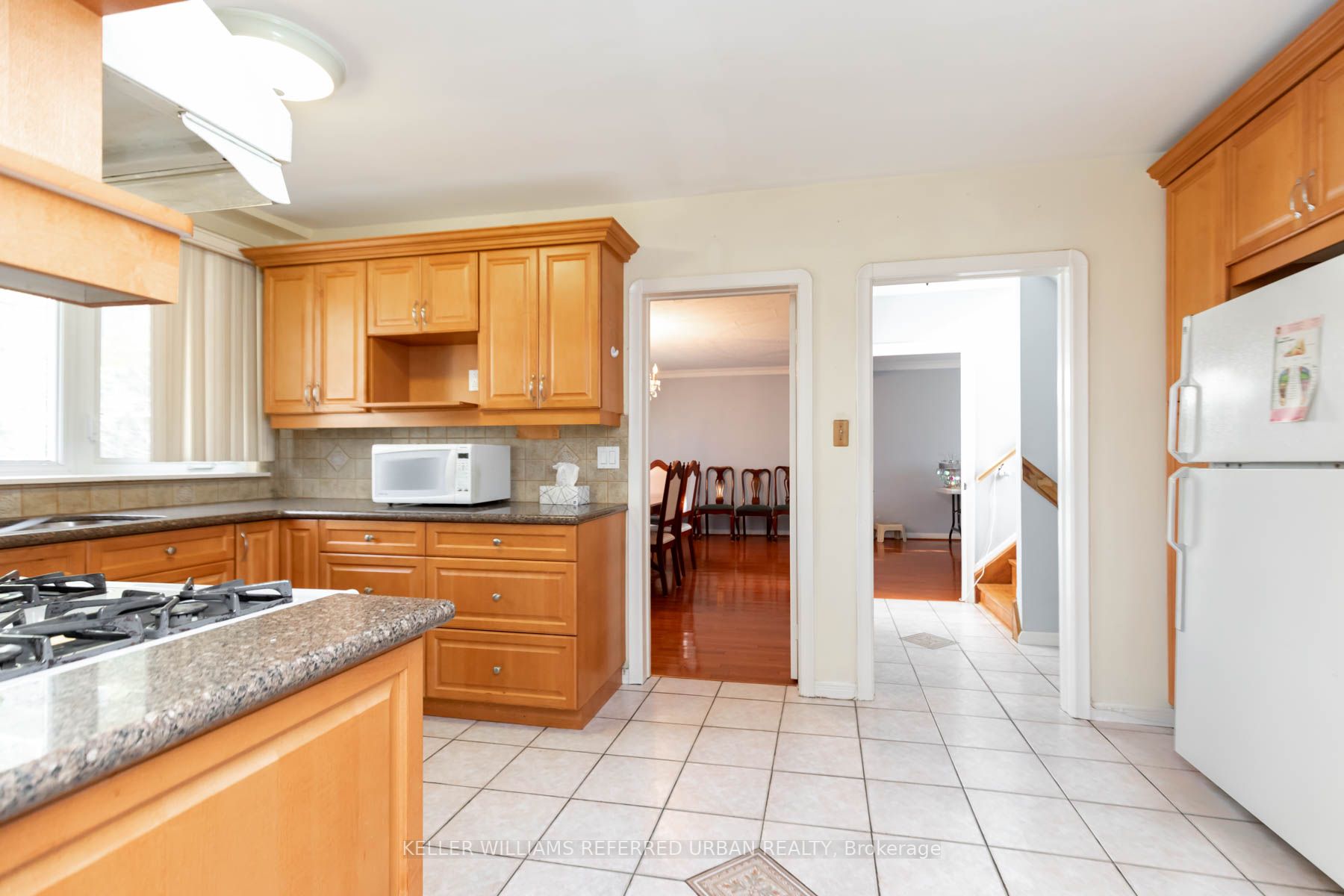 20 Gracefield Ave
