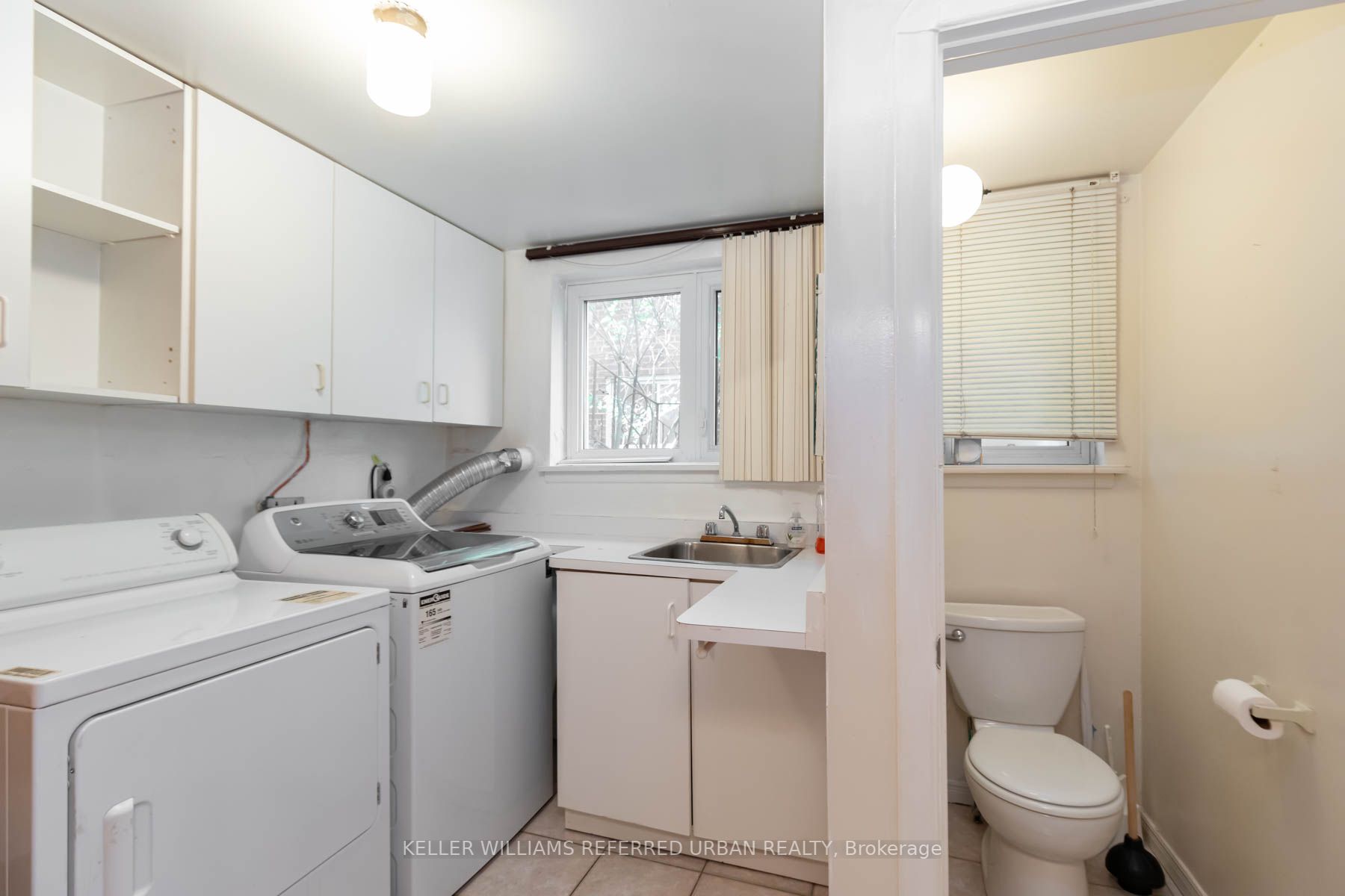 20 Gracefield Ave