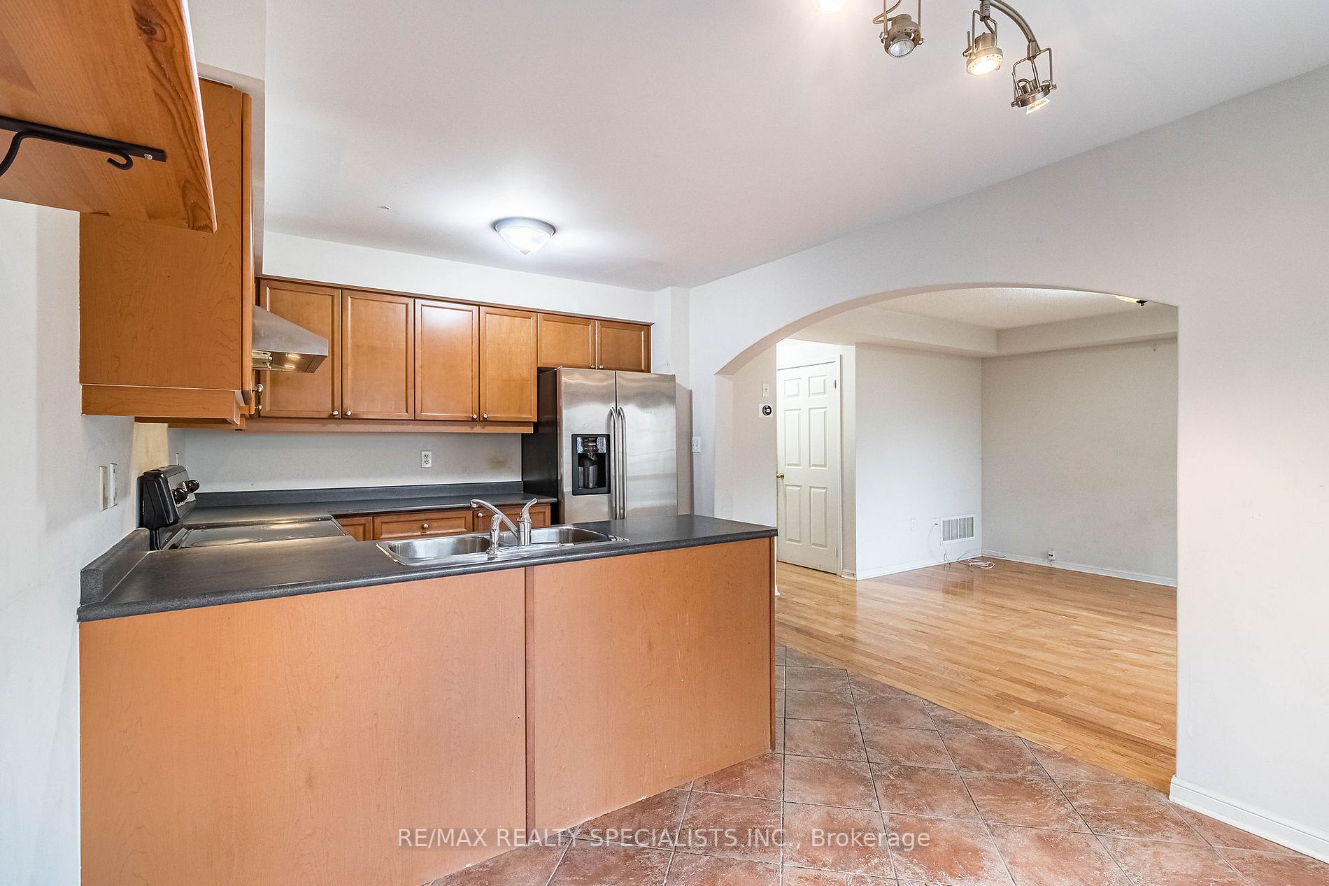 105 Decker Hollow Circ