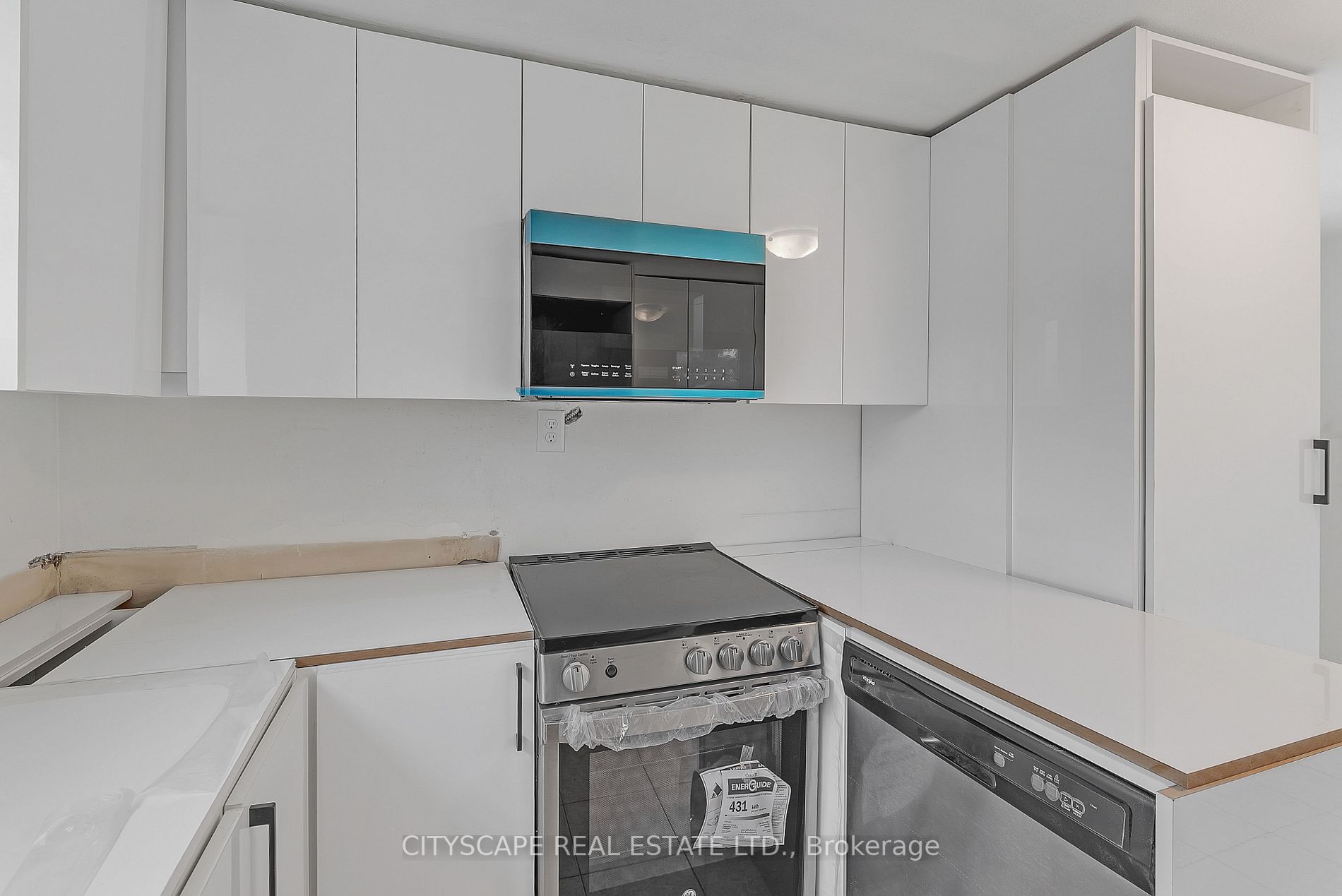 2724 Lake Shore Boulevard W, #Lower