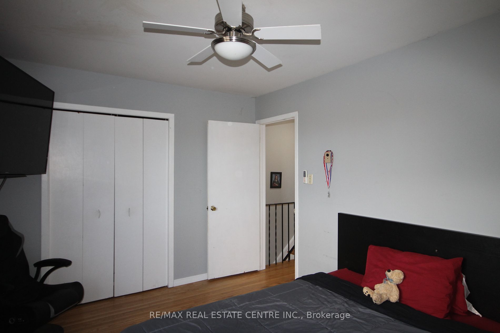20 Mountainview Rd S, #8