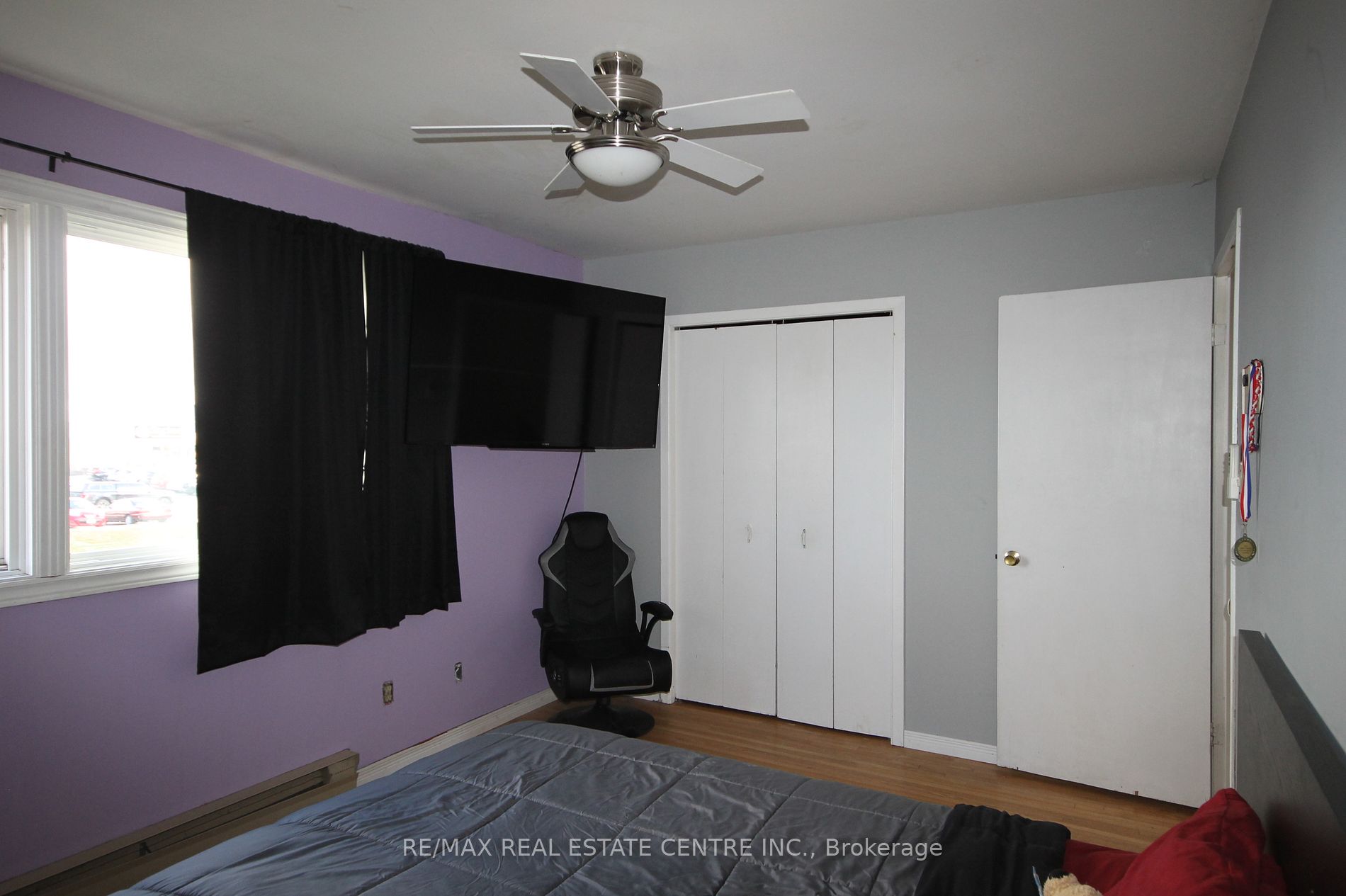 20 Mountainview Rd S, #8