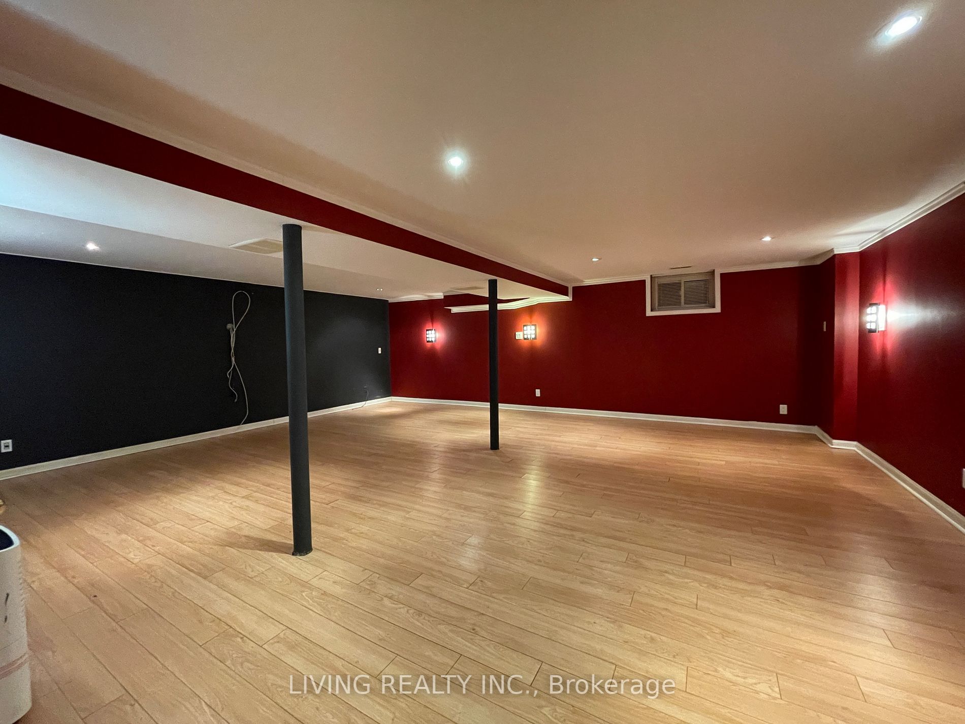 50 Broadfield Dr