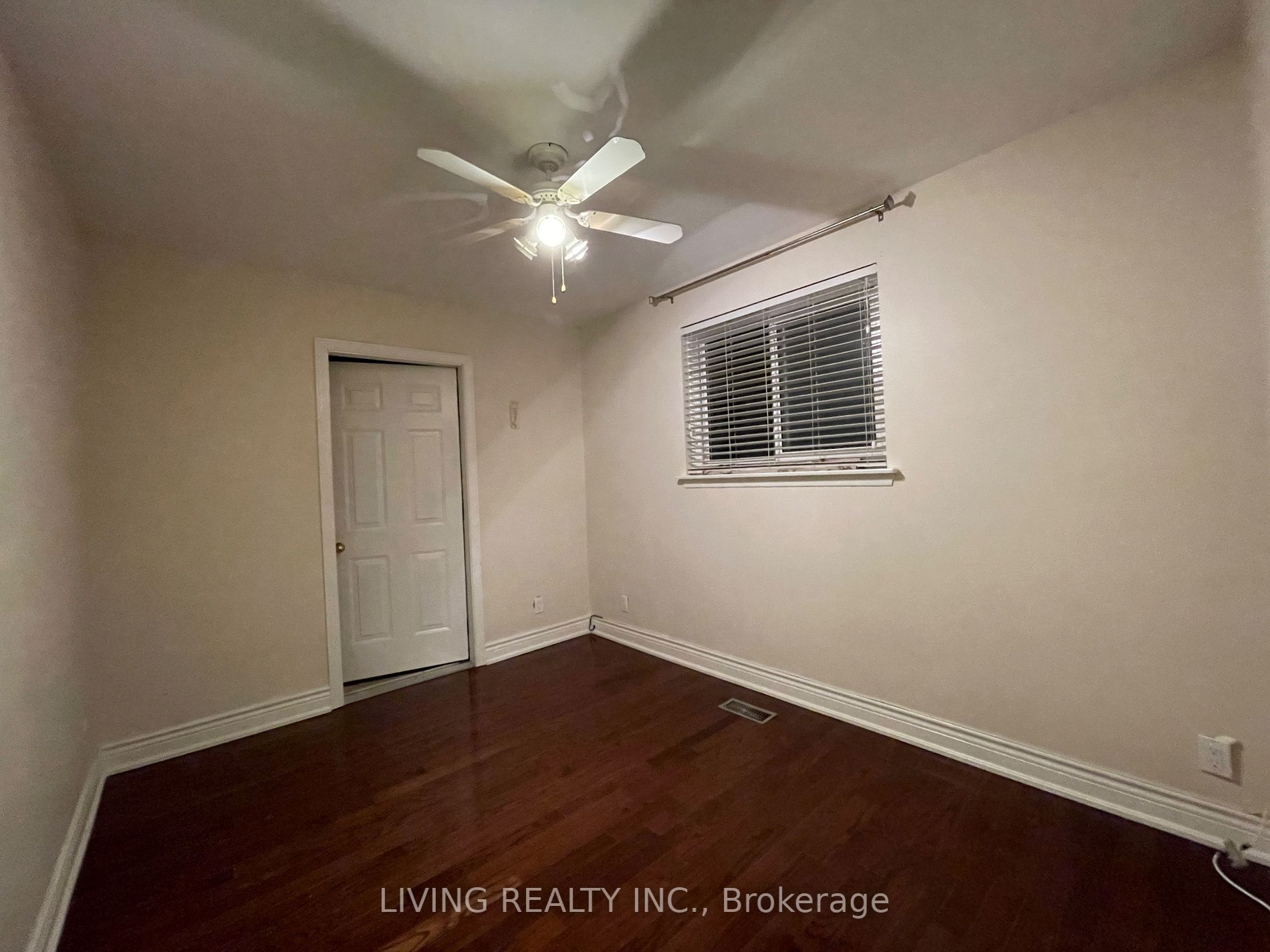 50 Broadfield Dr