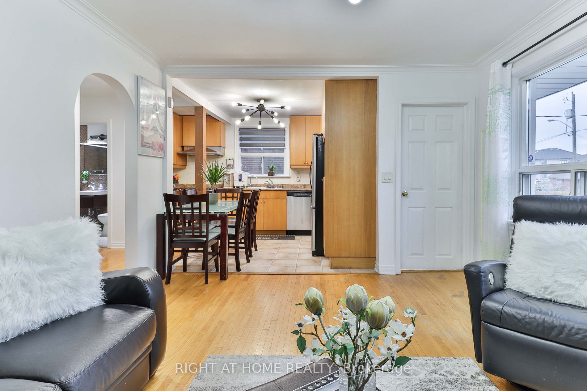 16 Plainfield Rd