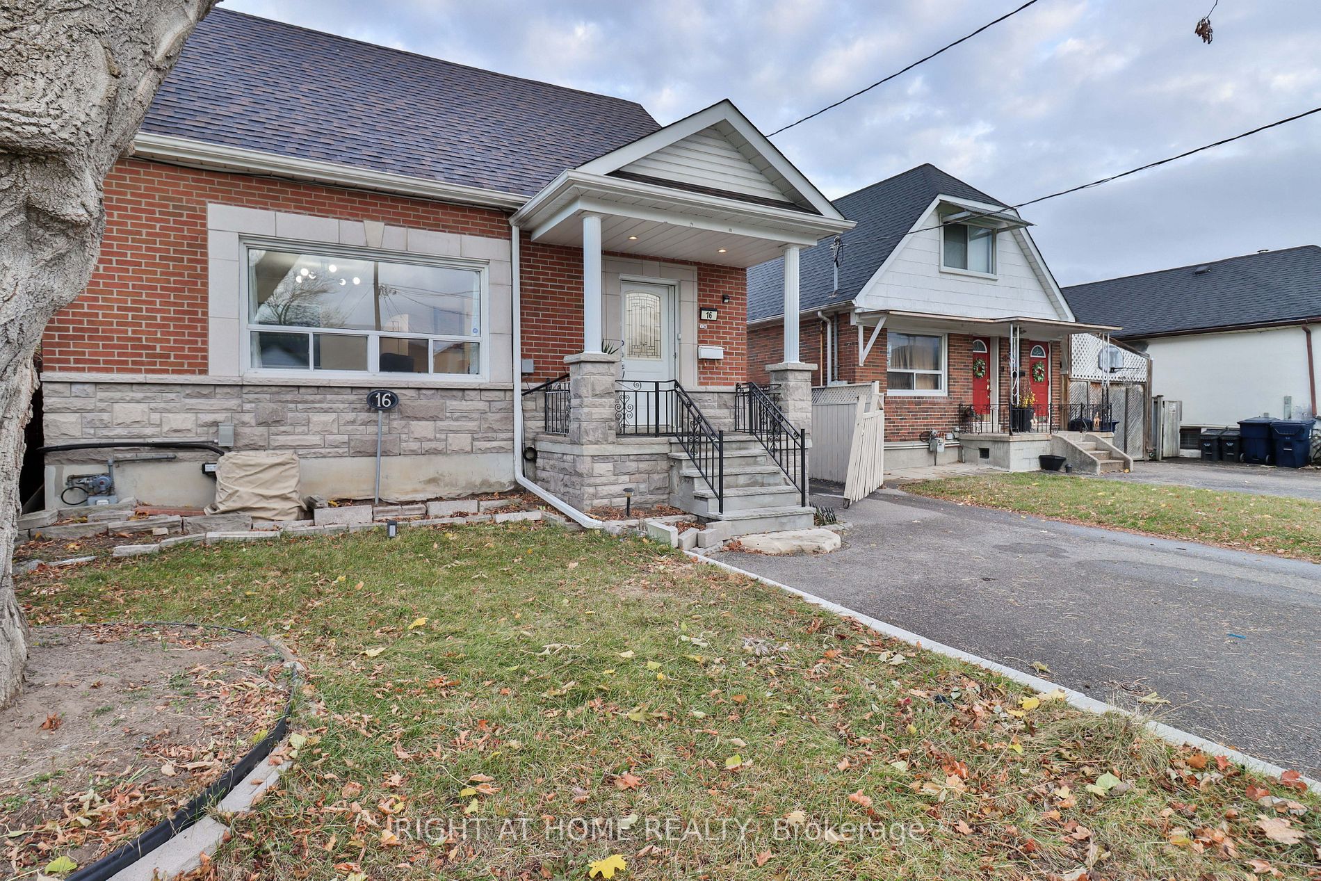 16 Plainfield Rd