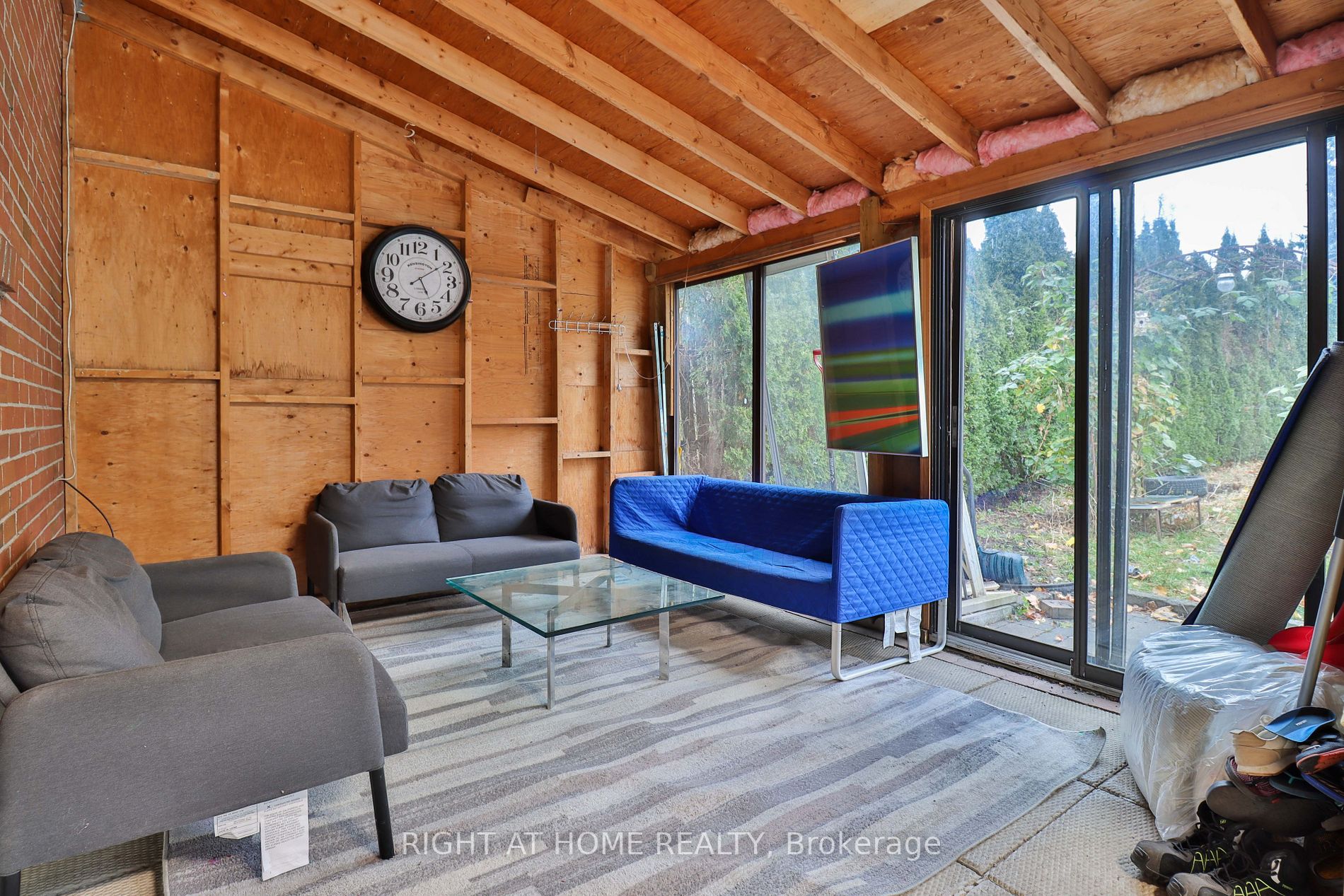 16 Plainfield Rd