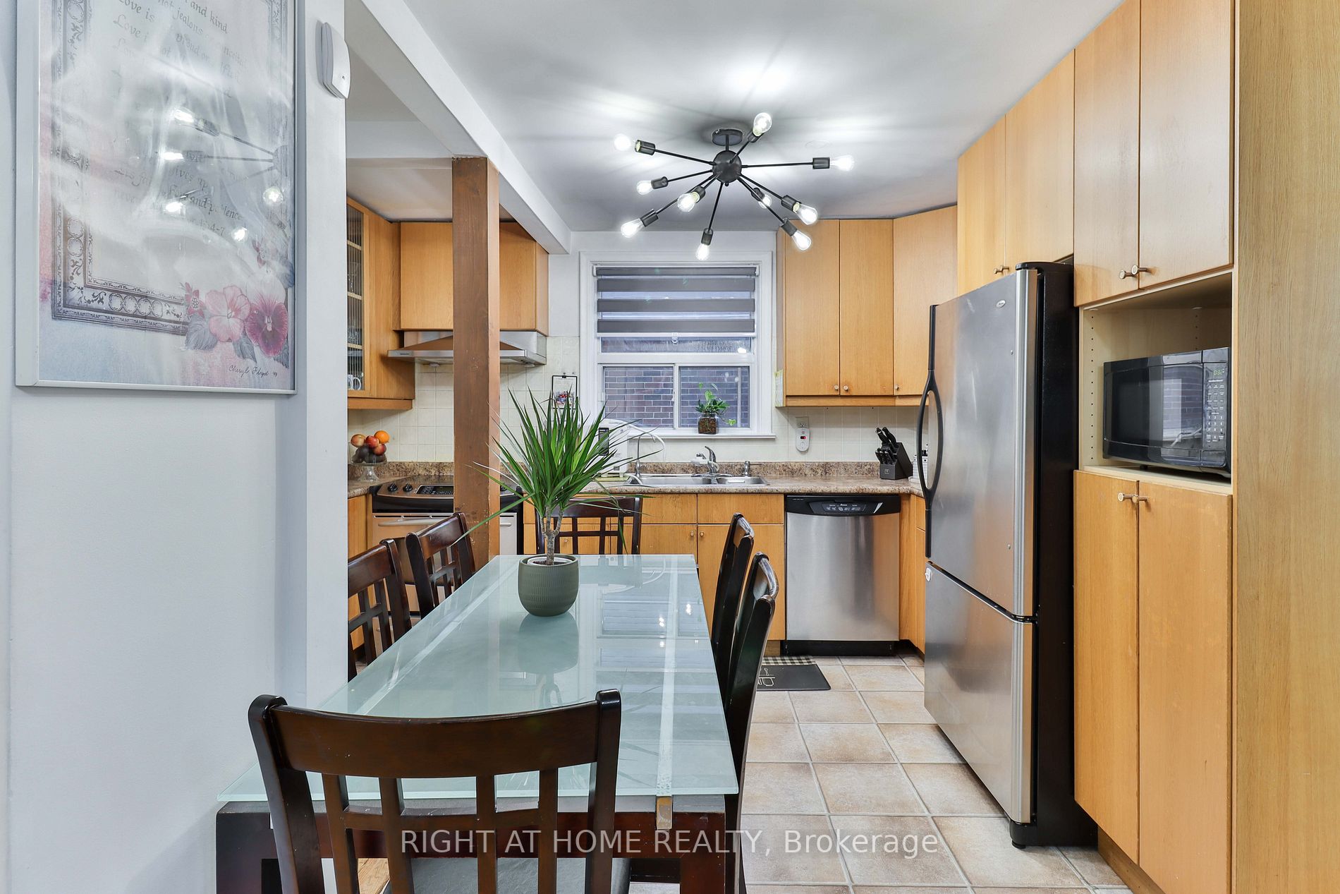 16 Plainfield Rd