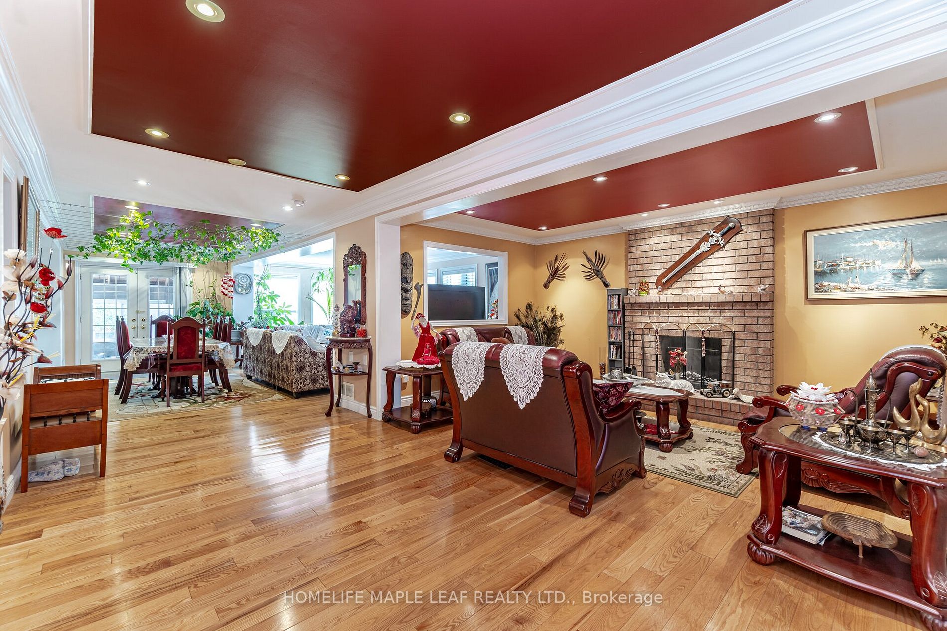 14 Sheringham St