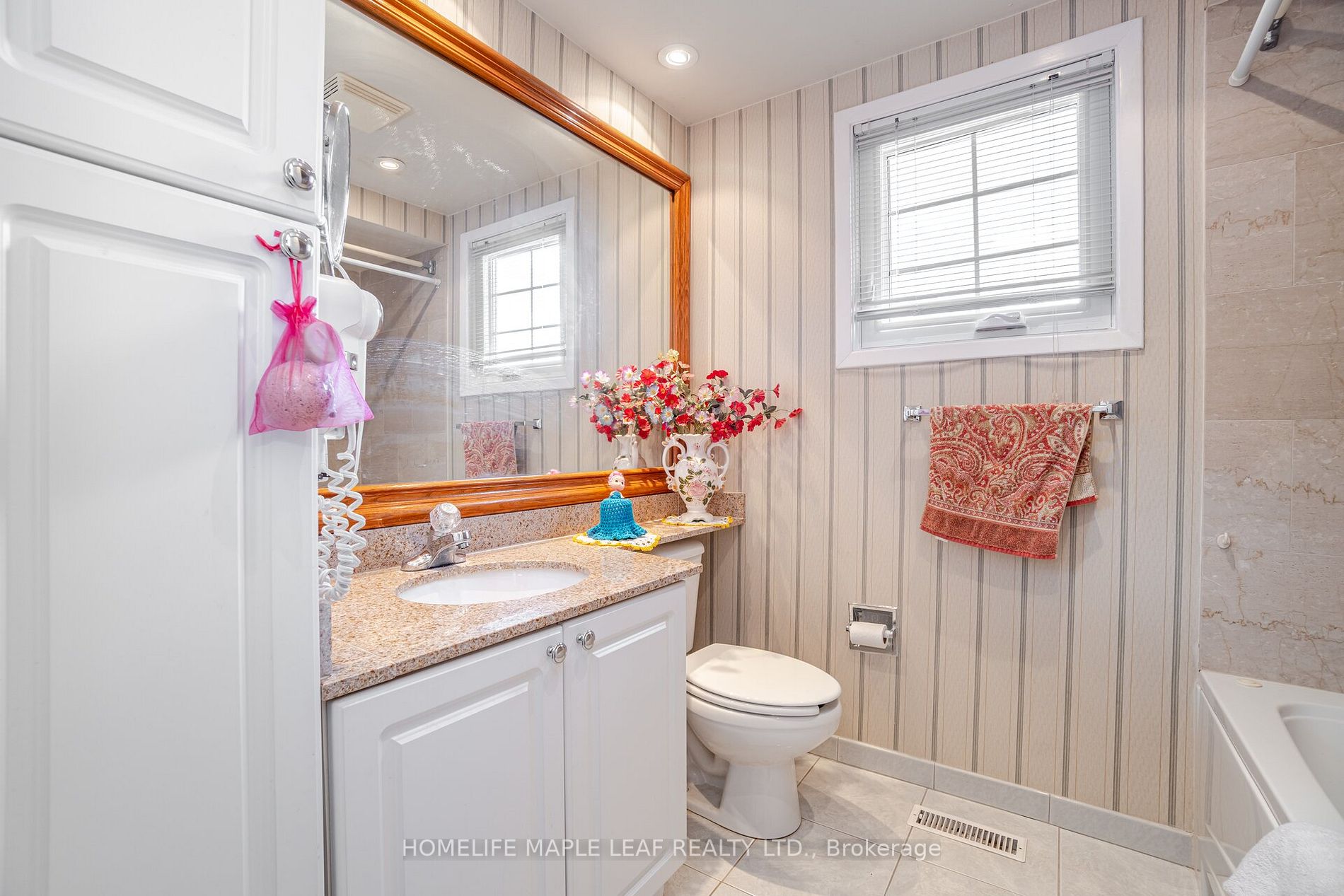 14 Sheringham St