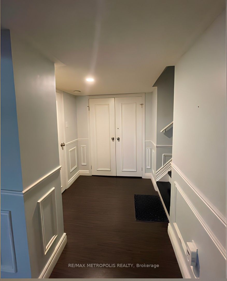 31 Masters Green Cres, #Bsmt