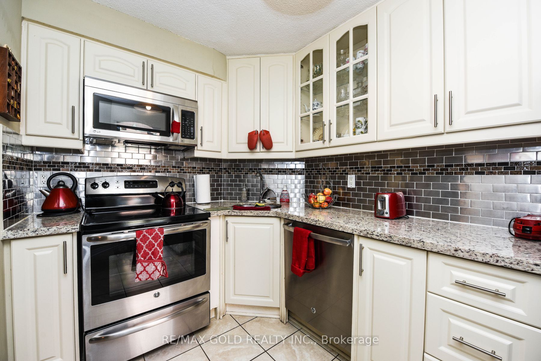 41 Markbrook Lane, #206