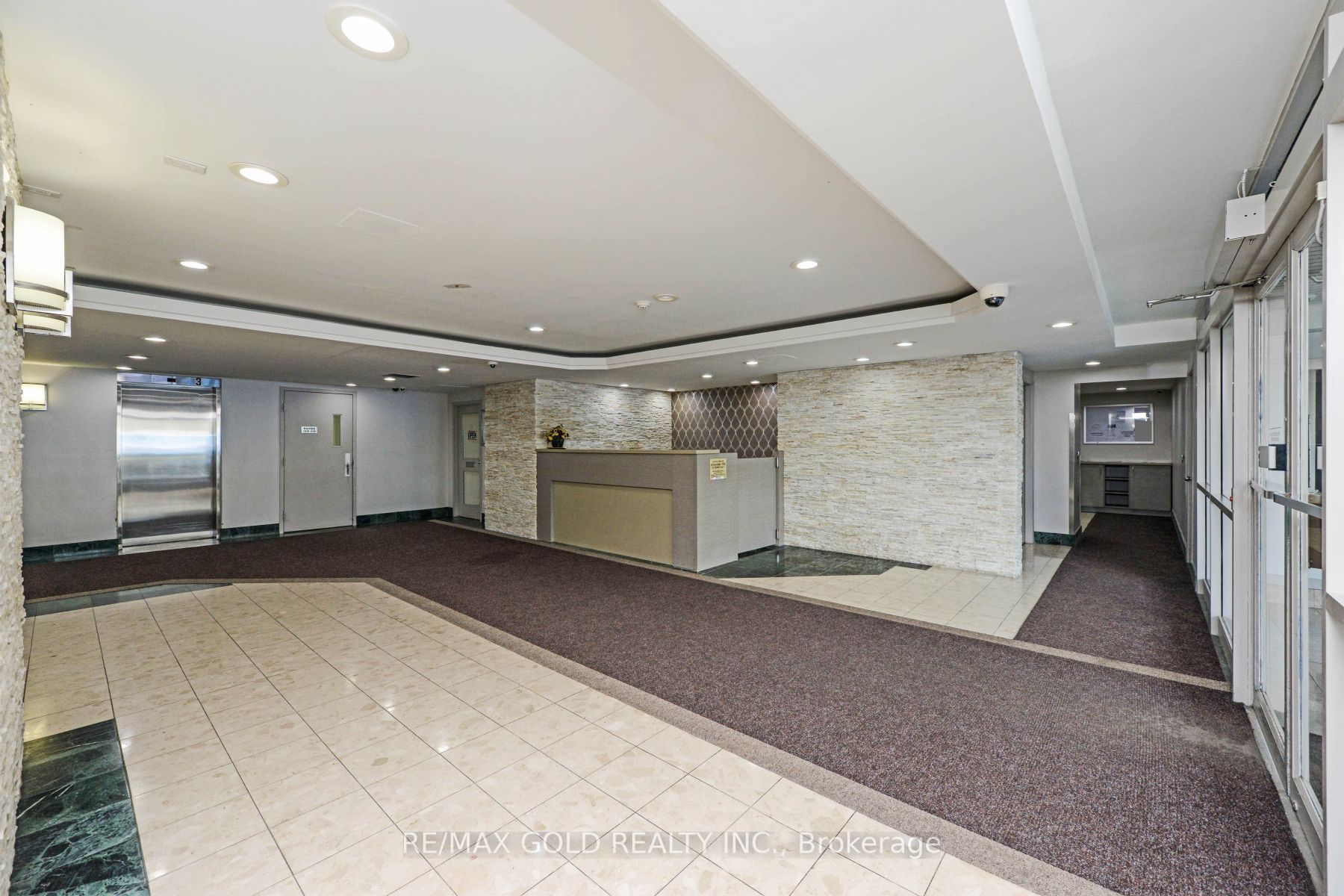 41 Markbrook Lane, #206