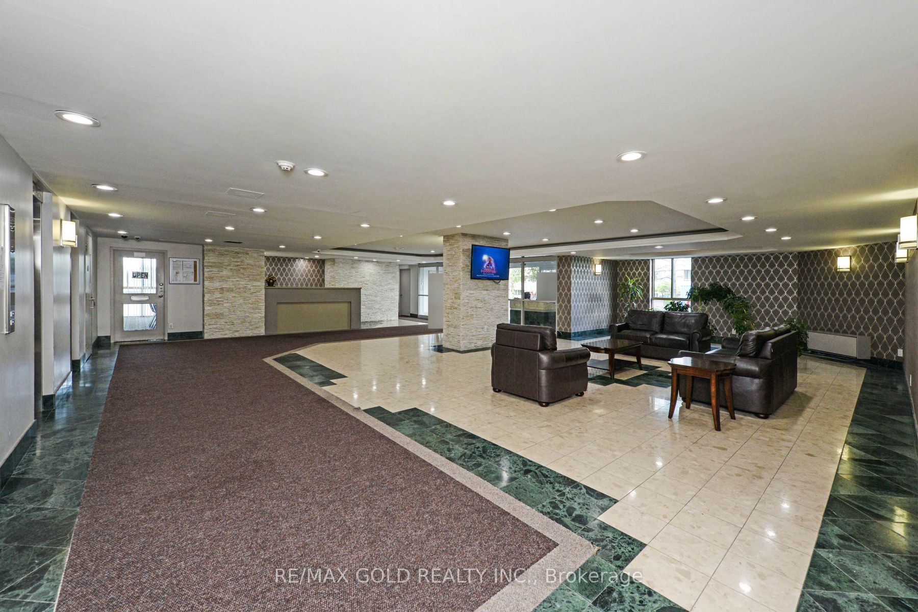 41 Markbrook Lane, #206