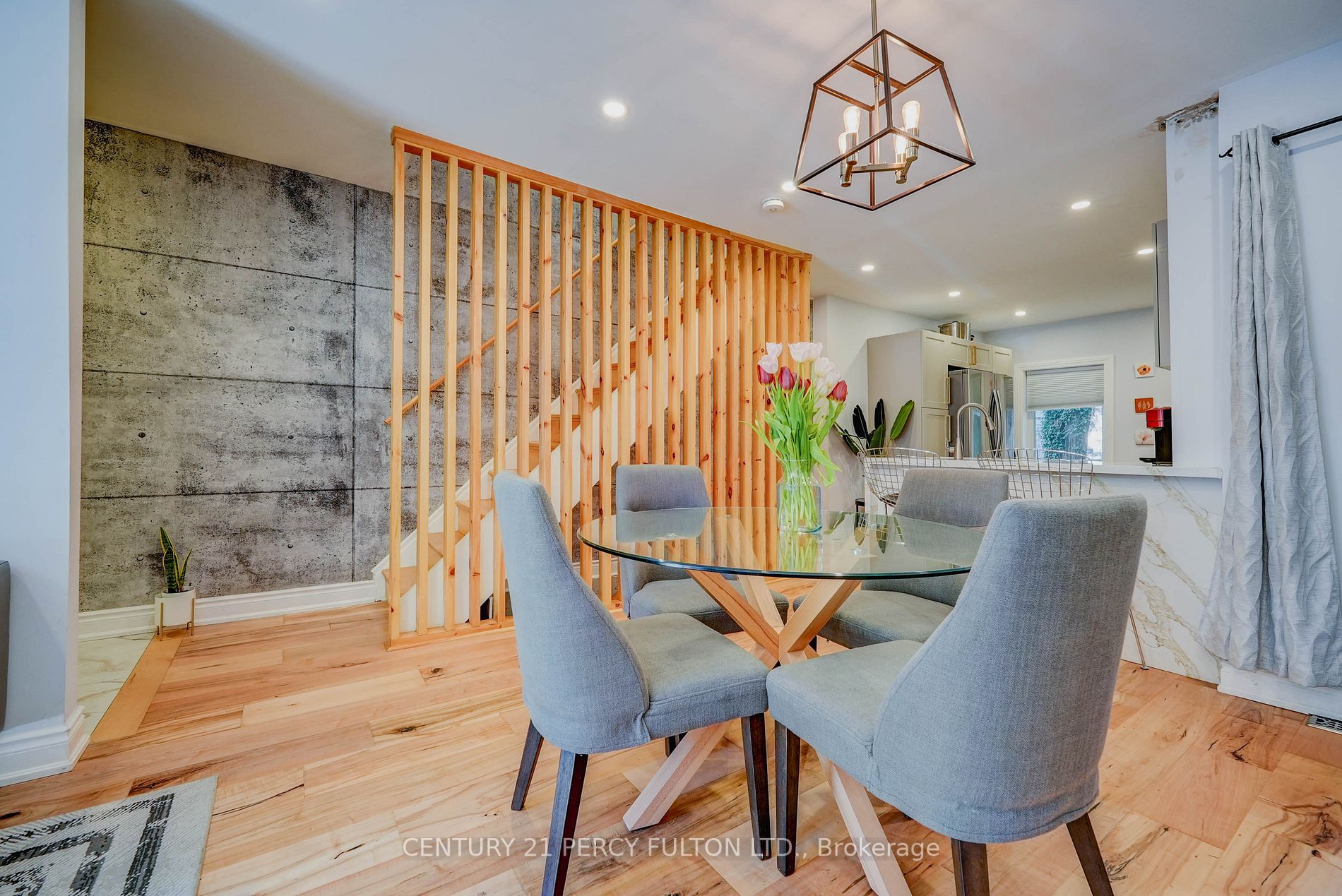 6 Silver Ave