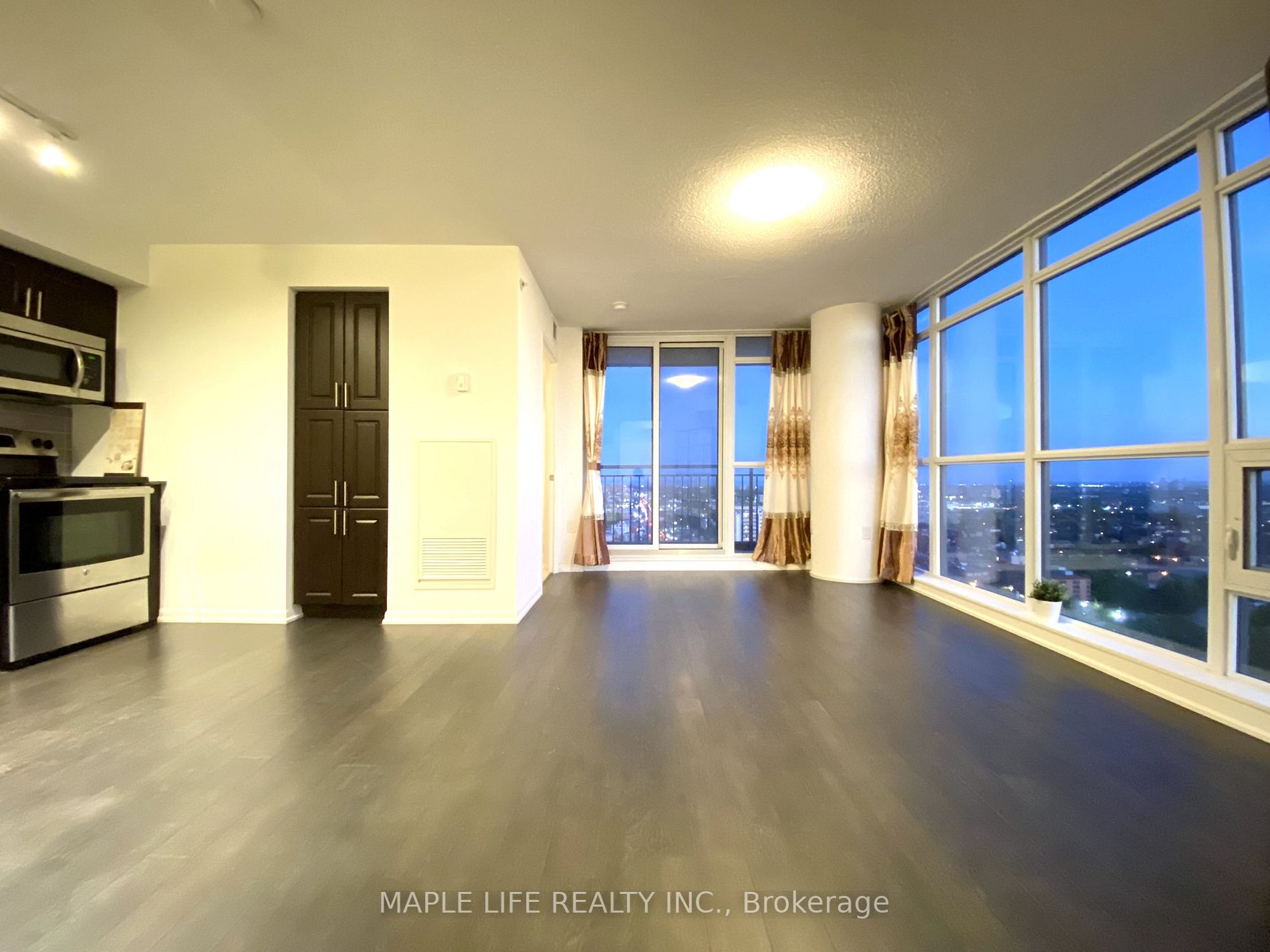 830 Lawrence Ave W, #2511