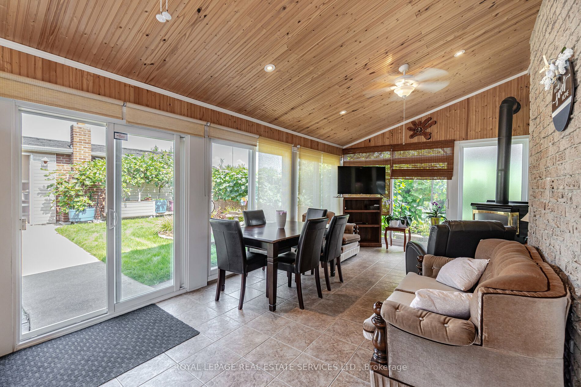 1195 Melton Dr