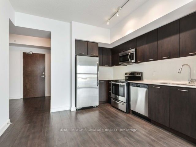 2200 Lakeshore Blvd W, #4602