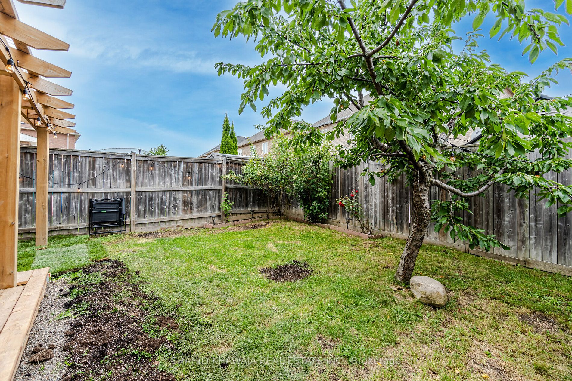 5225 Tresca Tr