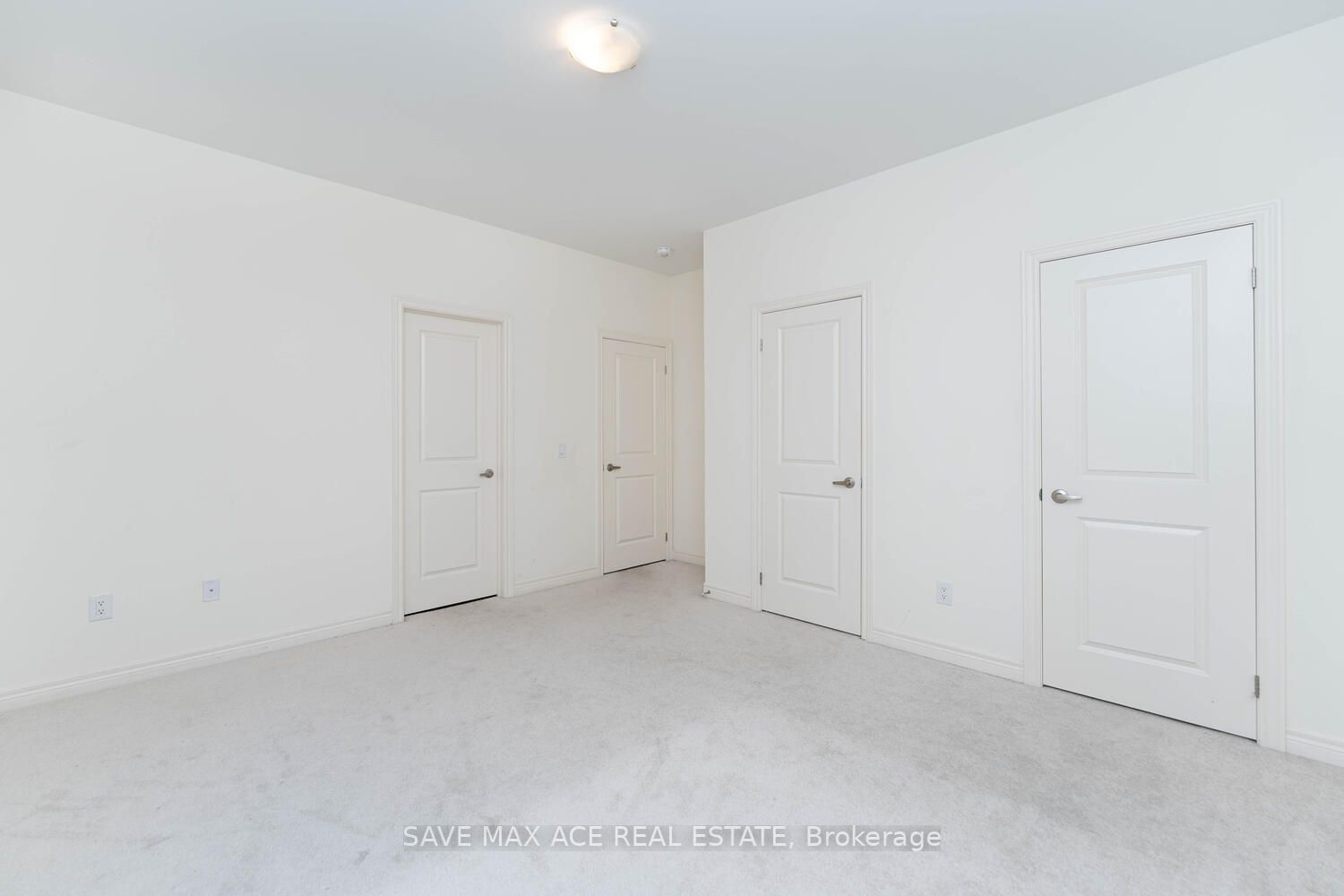 76 Clockwork Drive Dr