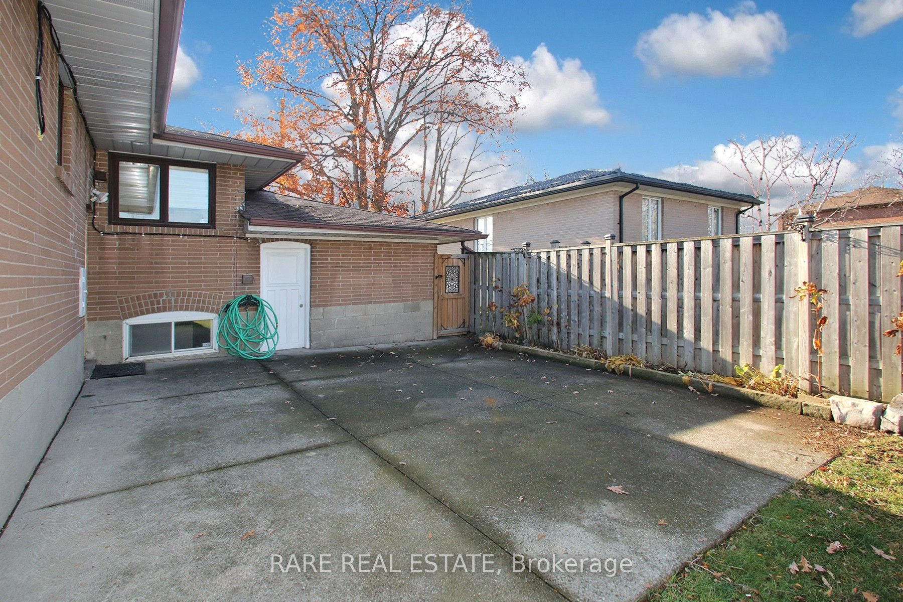 238 Gary Dr