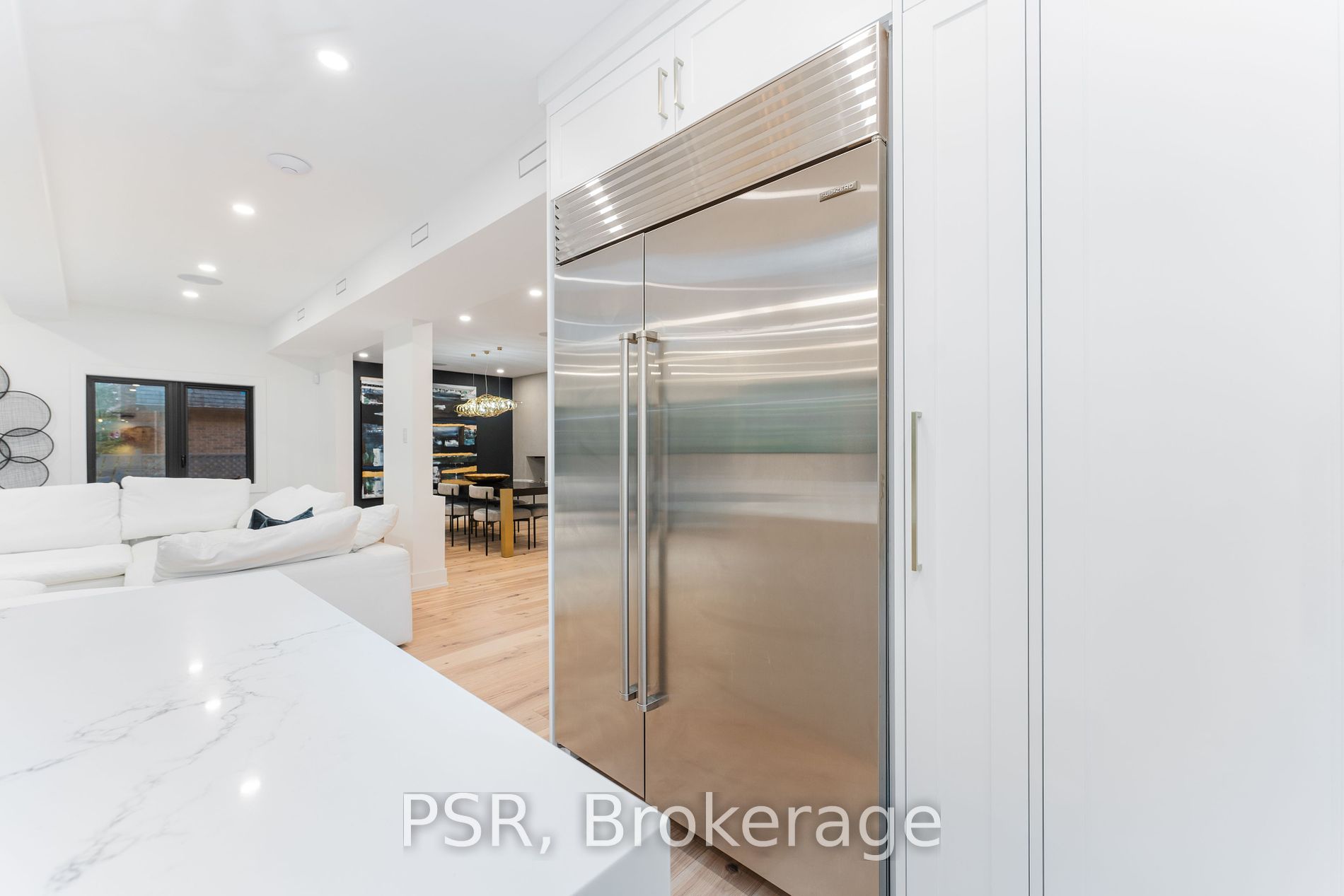 2160 Abbotswood Crt