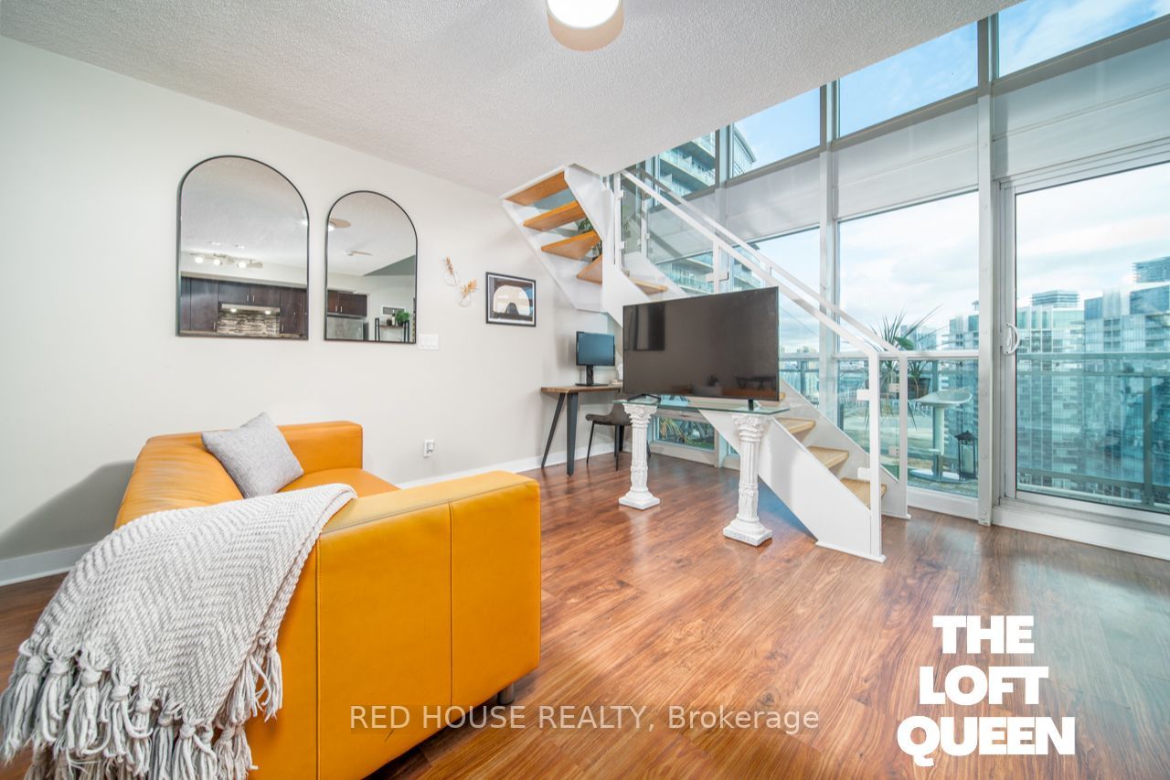 155 Legion Rd N, #2503