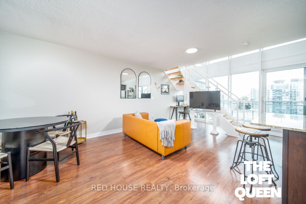 155 Legion Rd N, #2503
