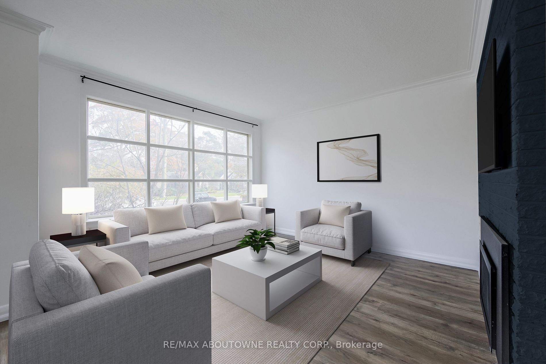 402 Macdonald Rd