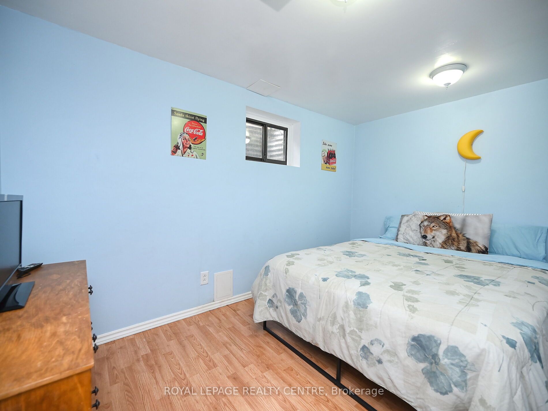 2519 Kingsberry Cres