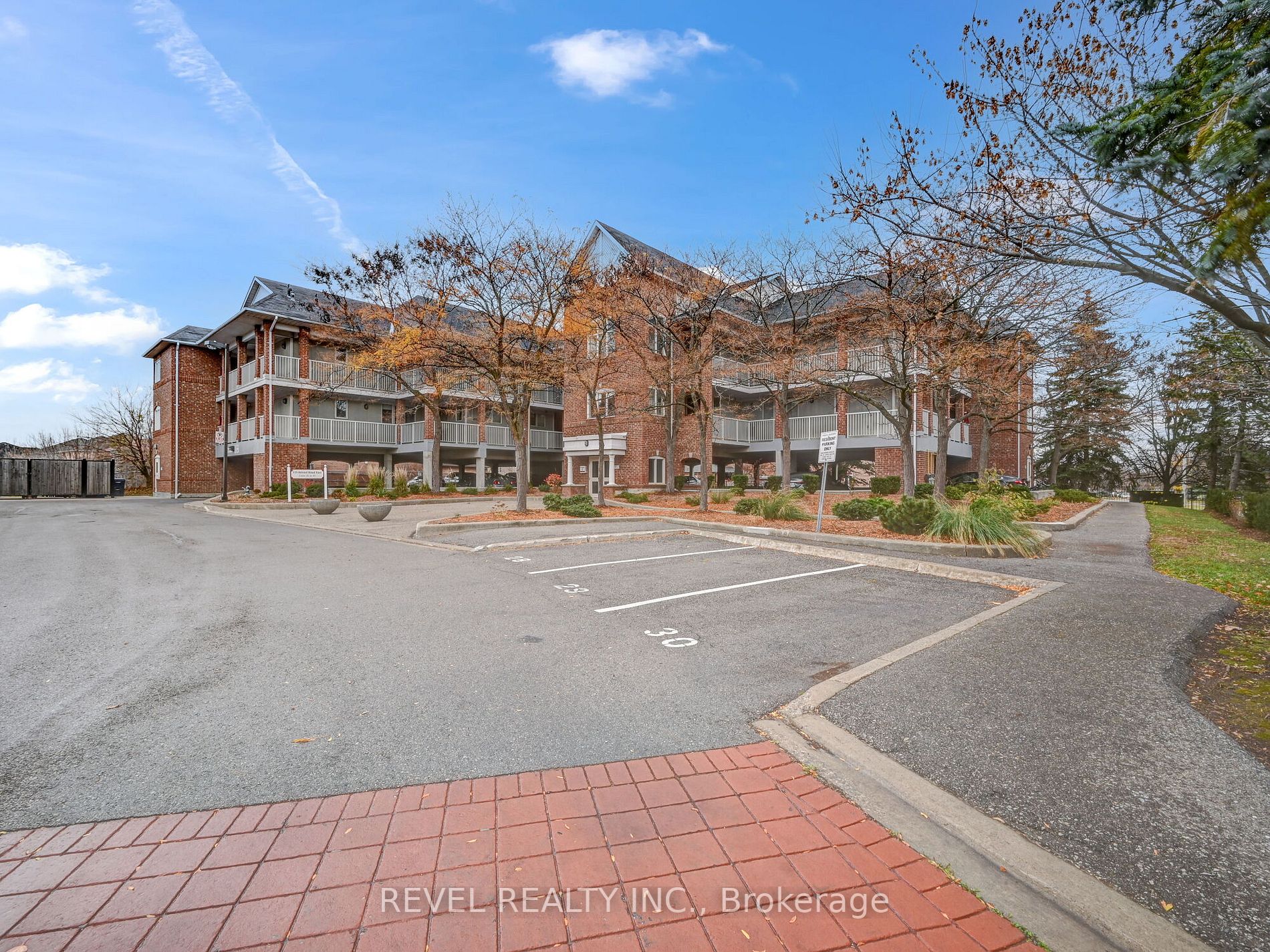 119 Bristol Rd E, #37