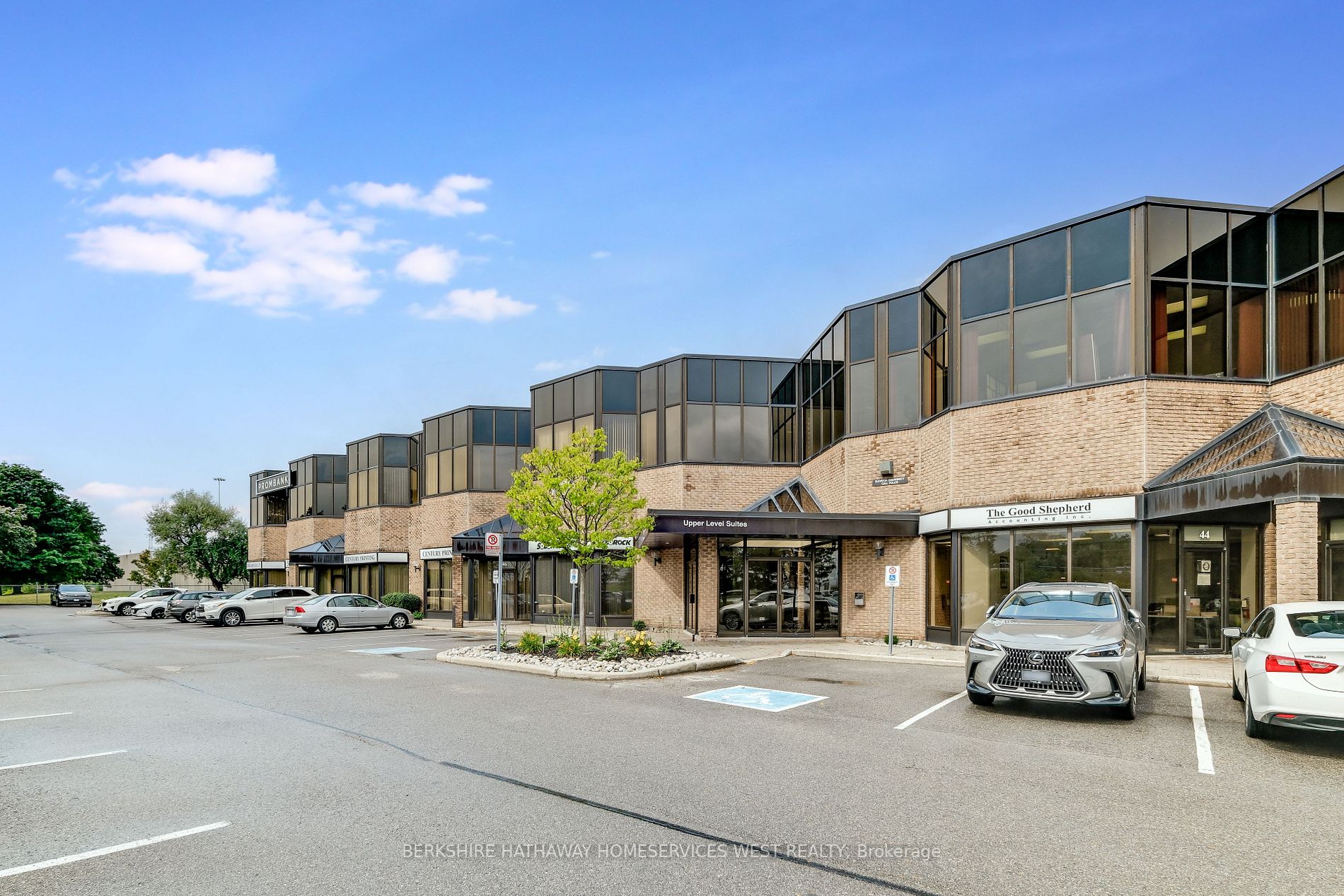 5080 Timberlea Blvd, #205