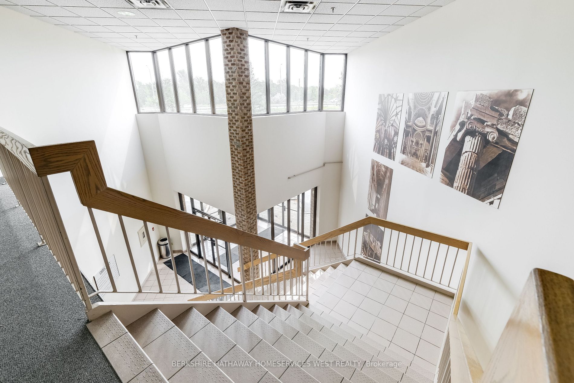 5080 Timberlea Blvd, #205