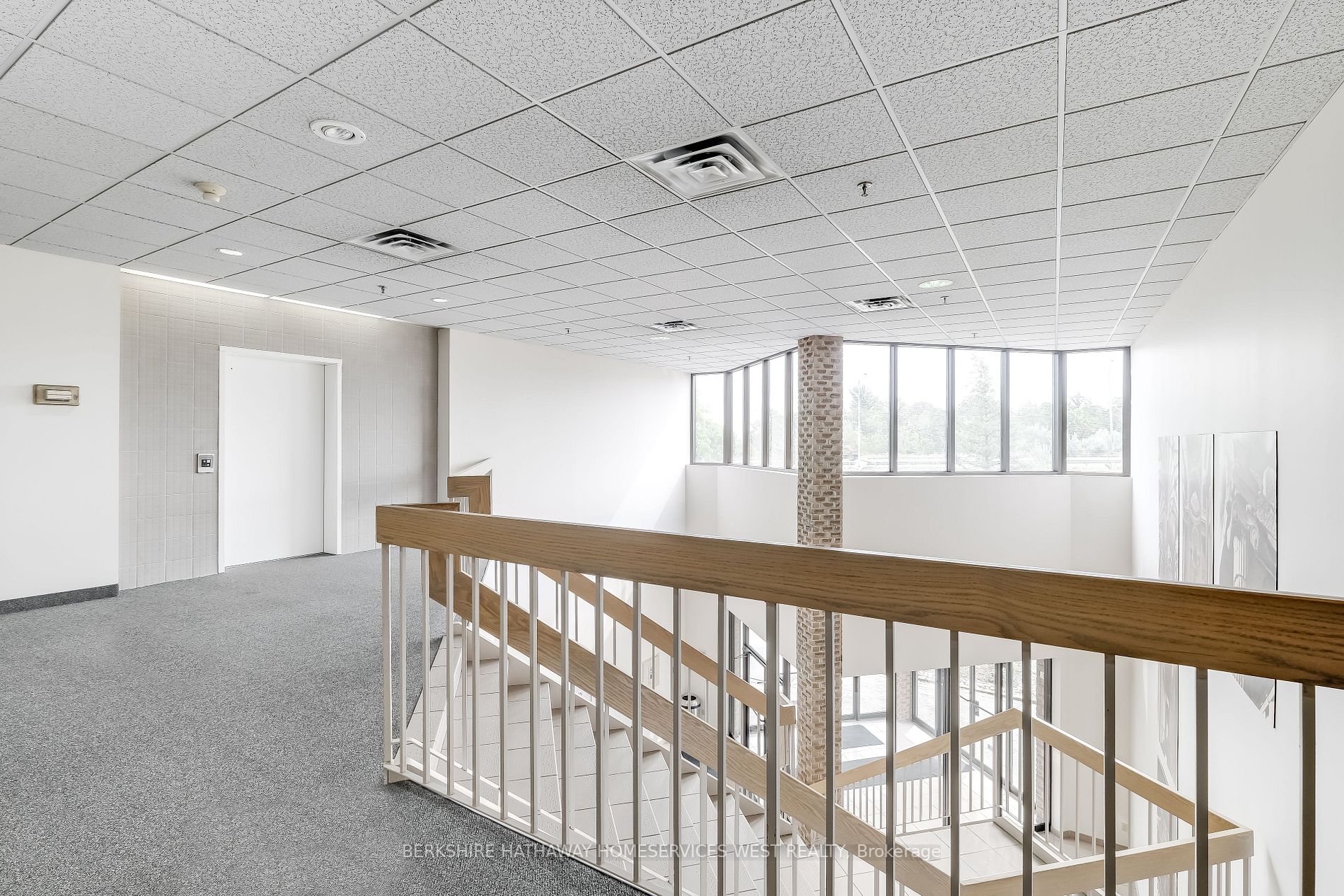 5080 Timberlea Blvd, #205